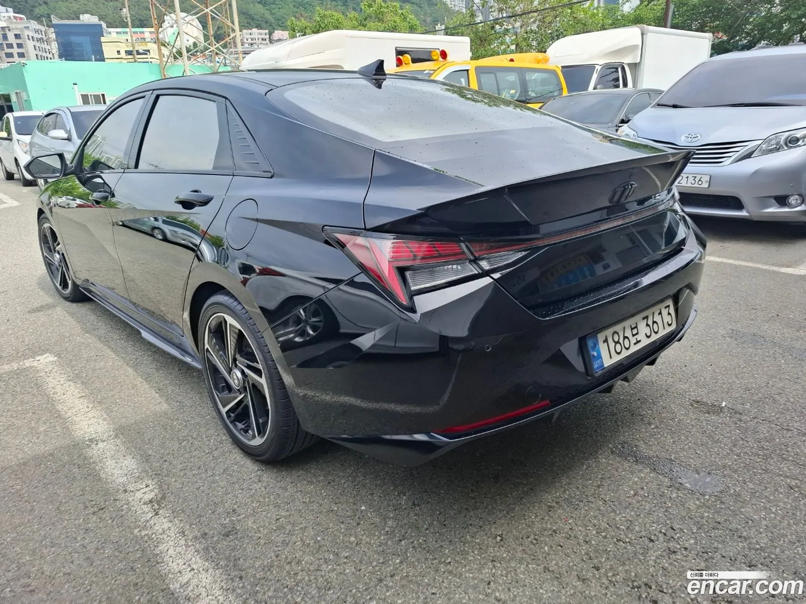 Hyundai Elantra 2022 — 2