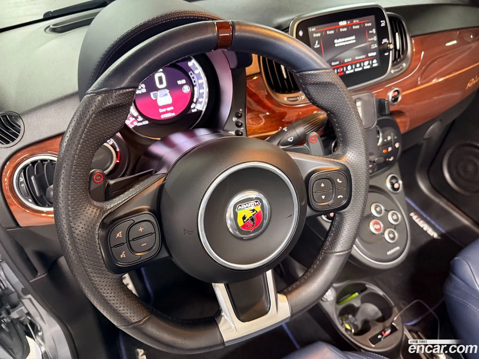 Fiat 500C 2019 — 6