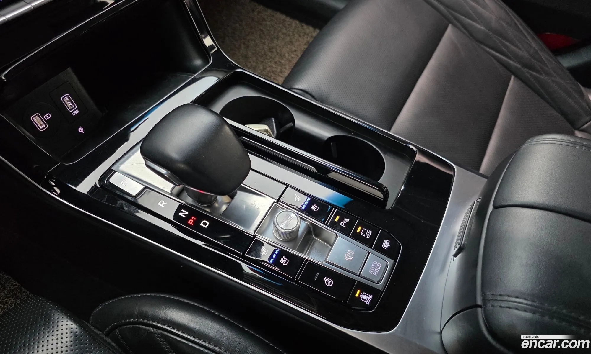 Kia K7 Premier 2019 KNALD416BLA190234 — 3