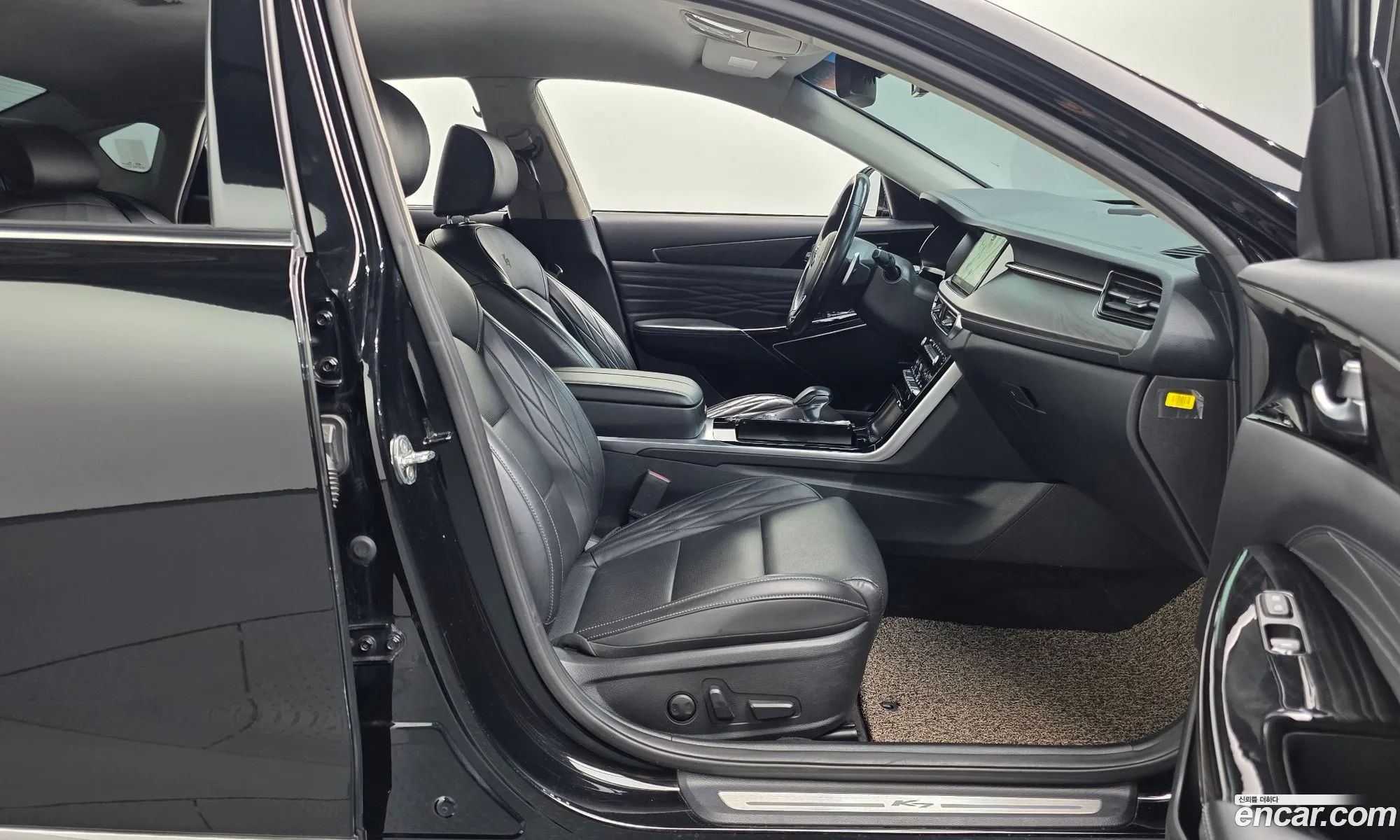 Kia K7 Premier 2019 KNALD416BLA190234 — 4