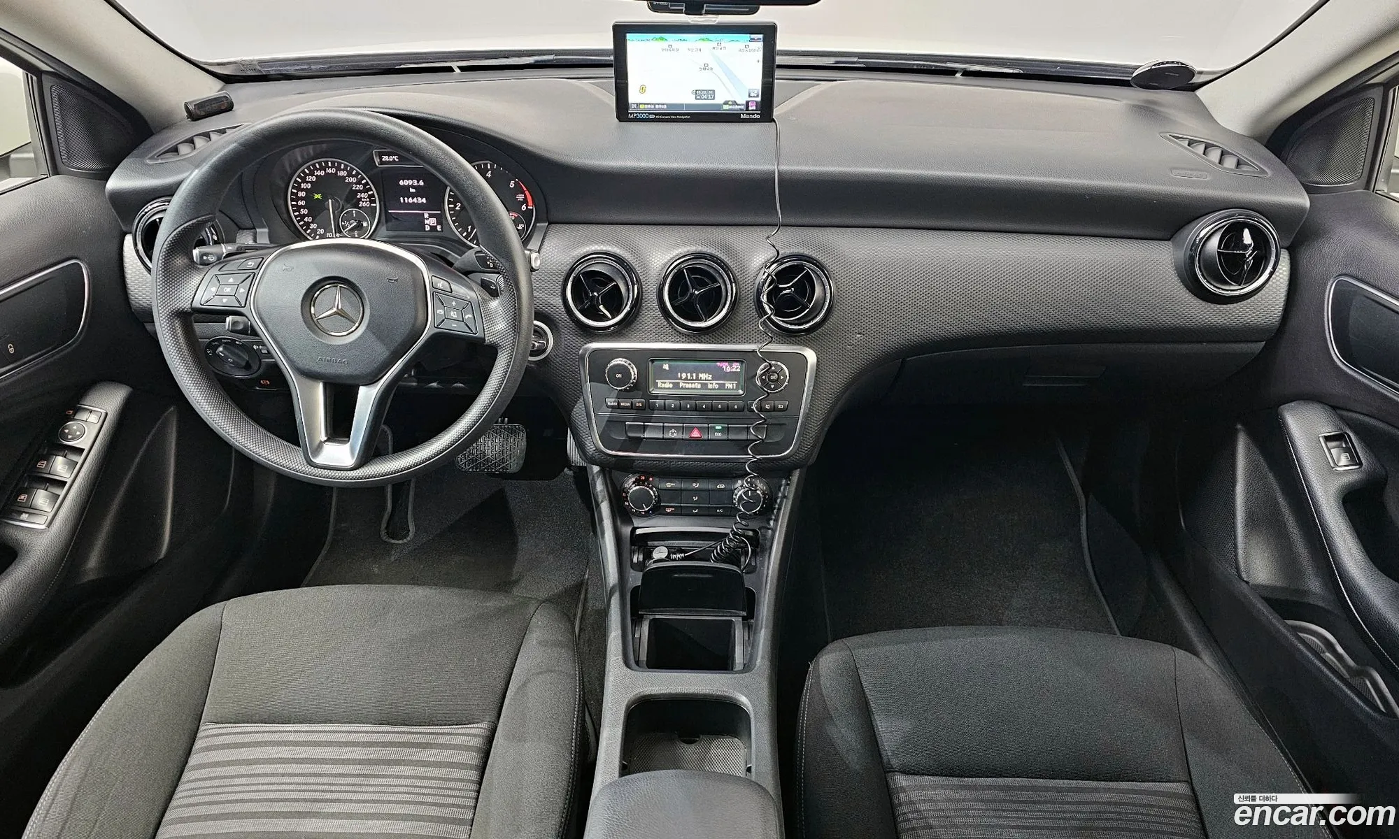 Mercedes-Benz A-Class W176 2014 WDDBF0BB6EJ164219 — 6