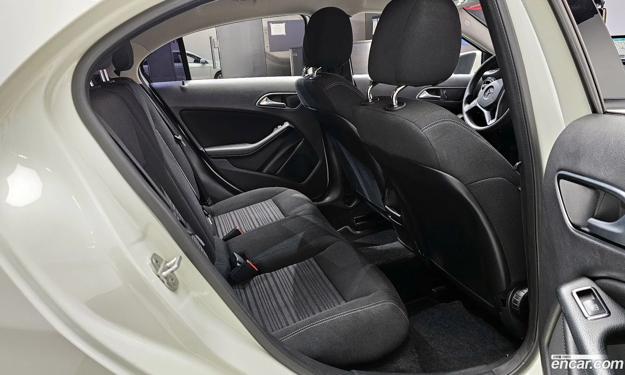 Mercedes-Benz A-Class W176 2014 WDDBF0BB6EJ164219 — 18