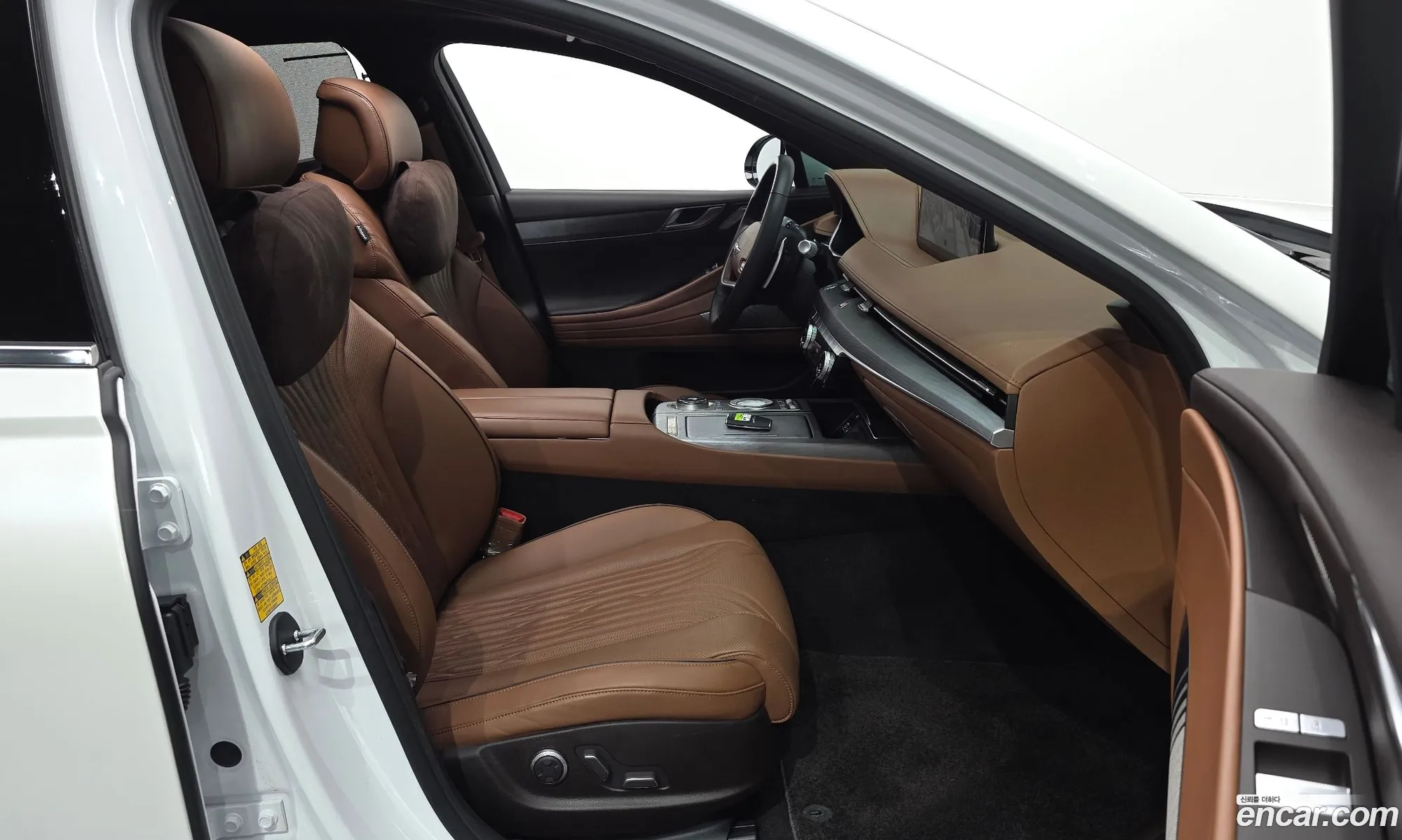 Genesis G80 2021 — 11