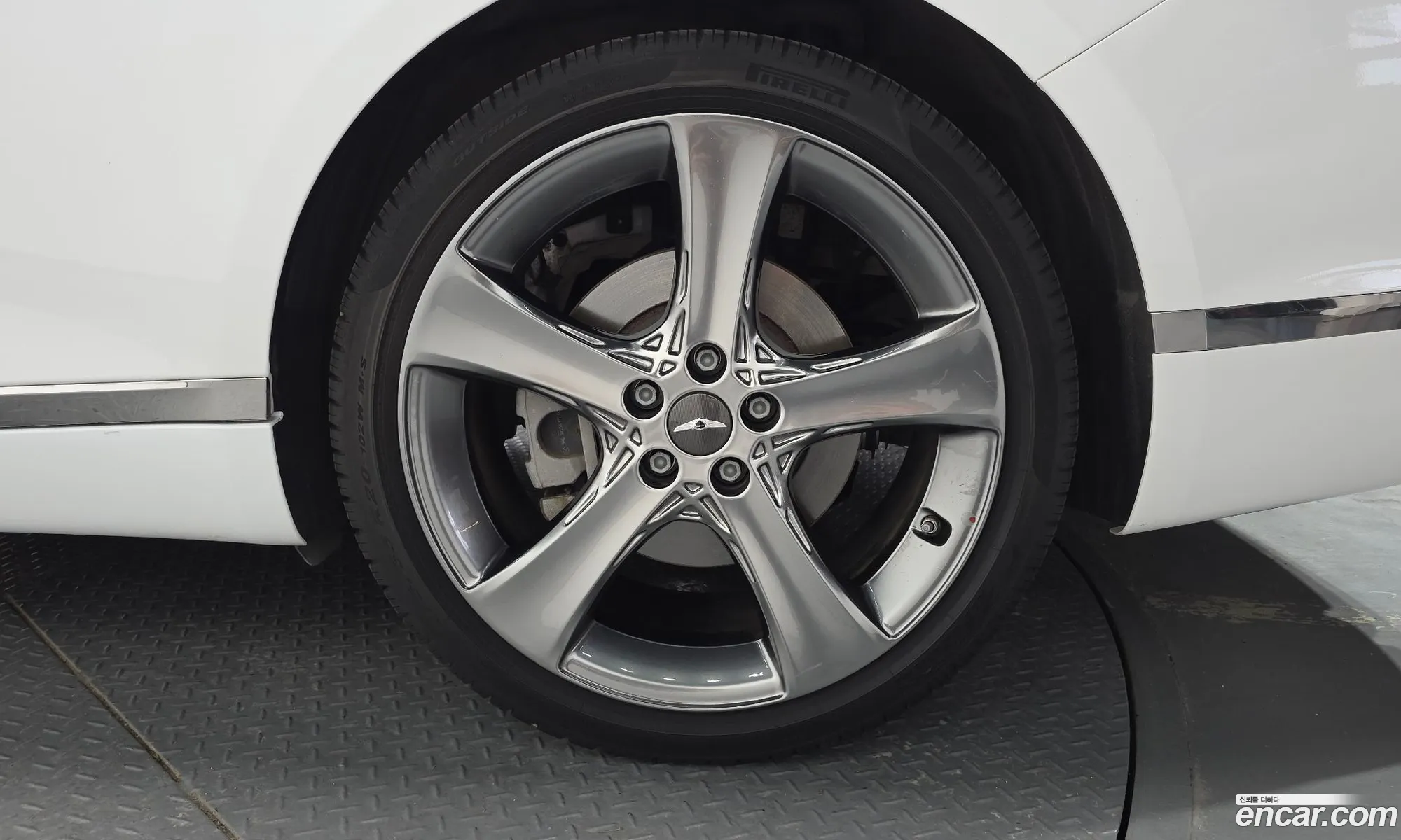 Genesis G80 2021 — 26