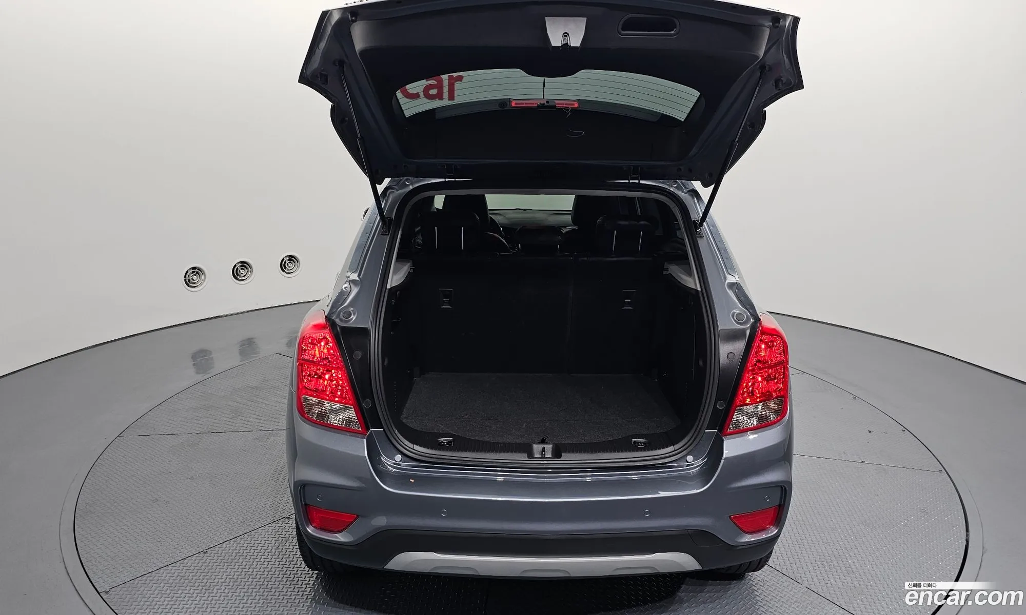 Chevrolet (GM Daewoo) Trax 2019 KLABA76BDKB833769 — 16