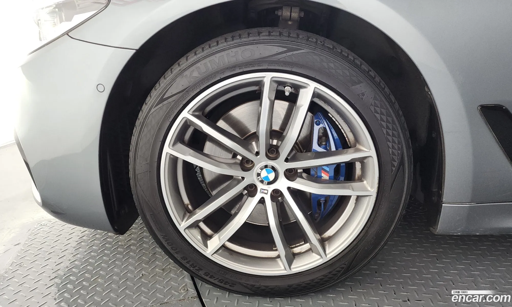 BMW 5 Series 2017 — 6