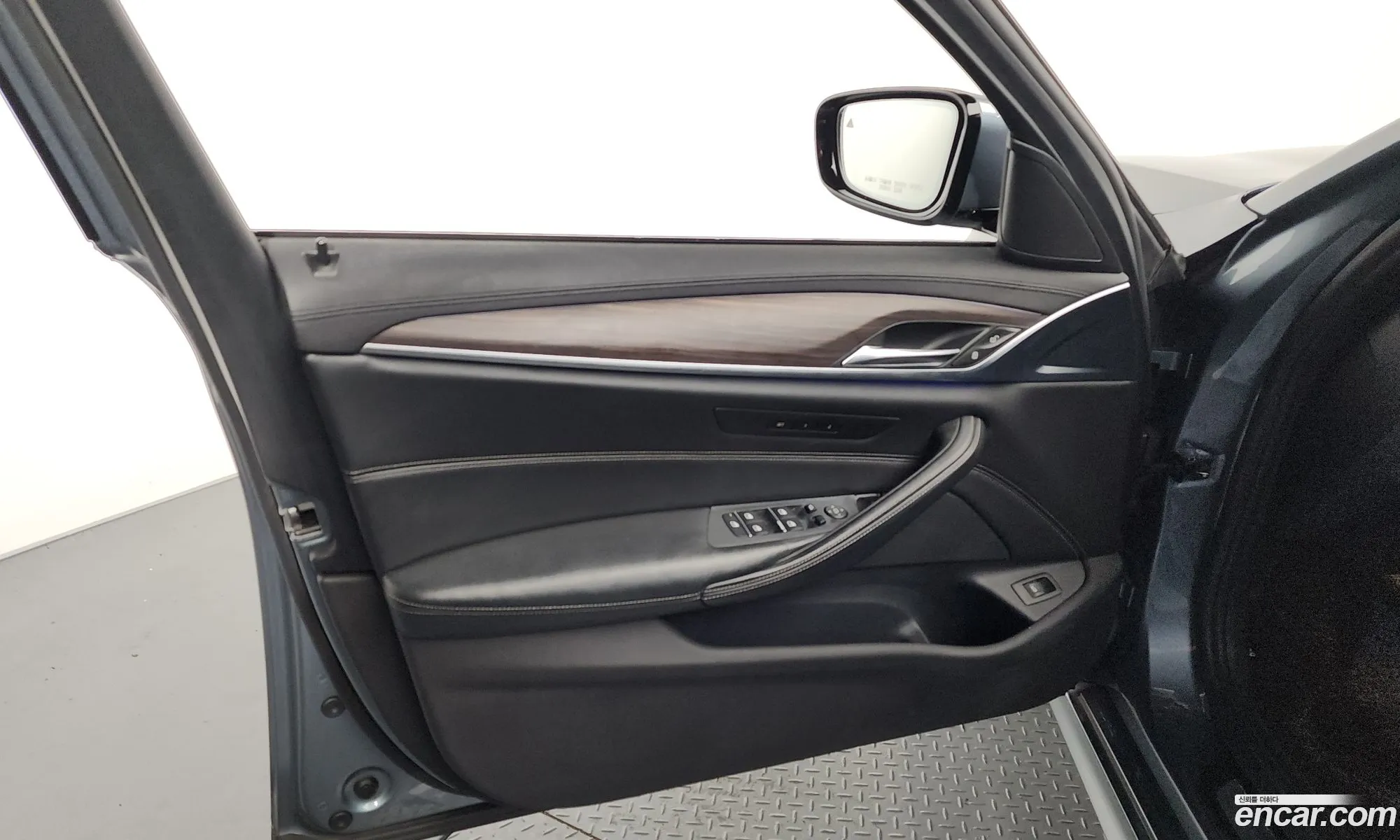 BMW 5 Series 2017 — 4