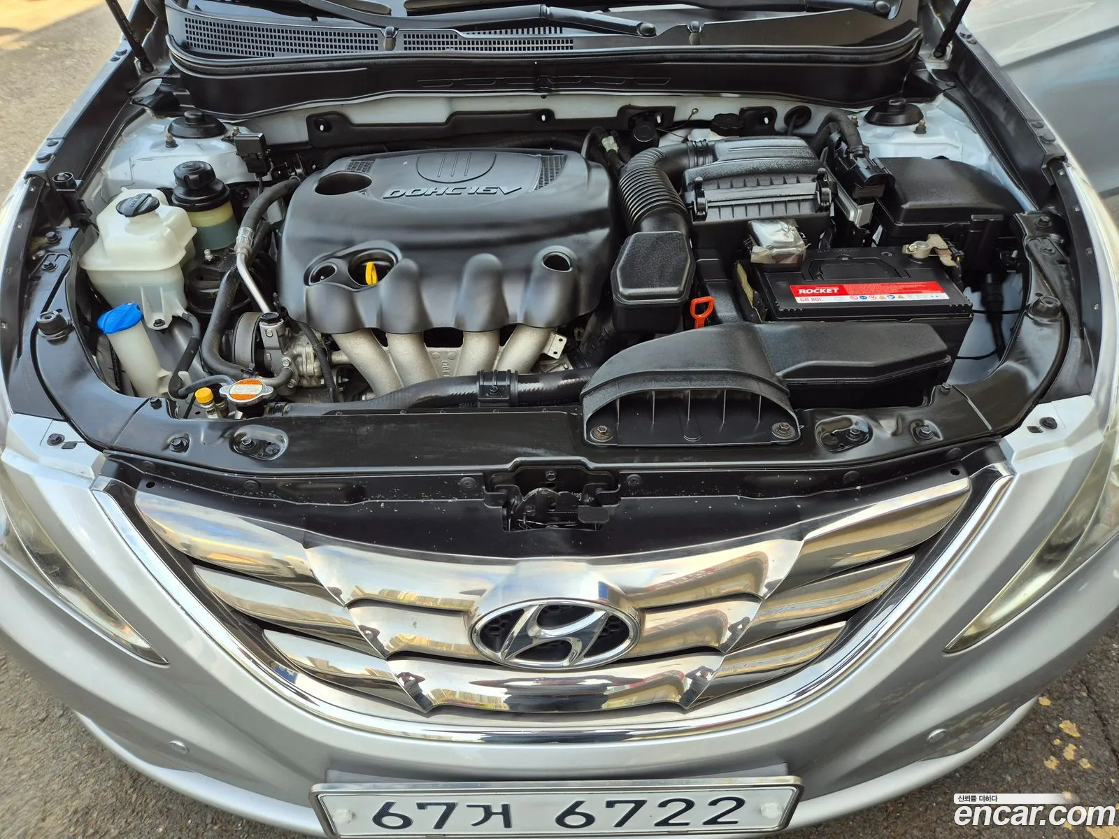 Hyundai YF Sonata 2011 — 2