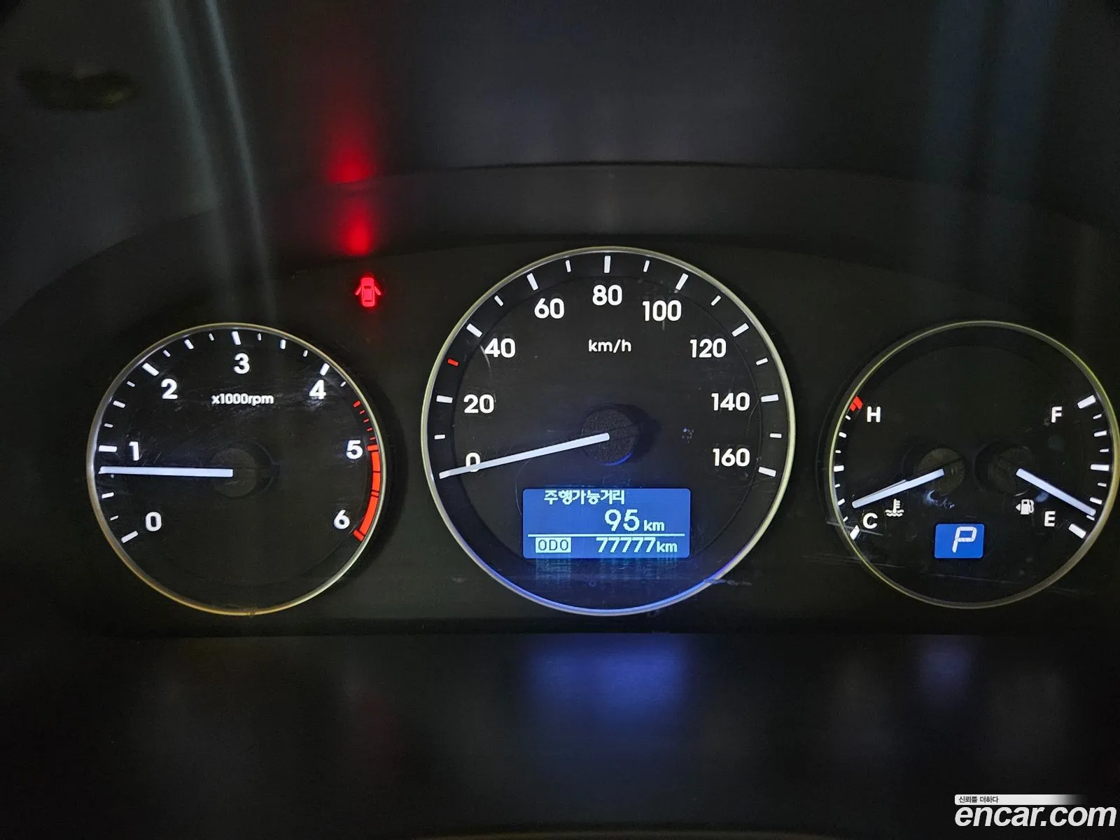 Hyundai Grand Starex 2019 — 20