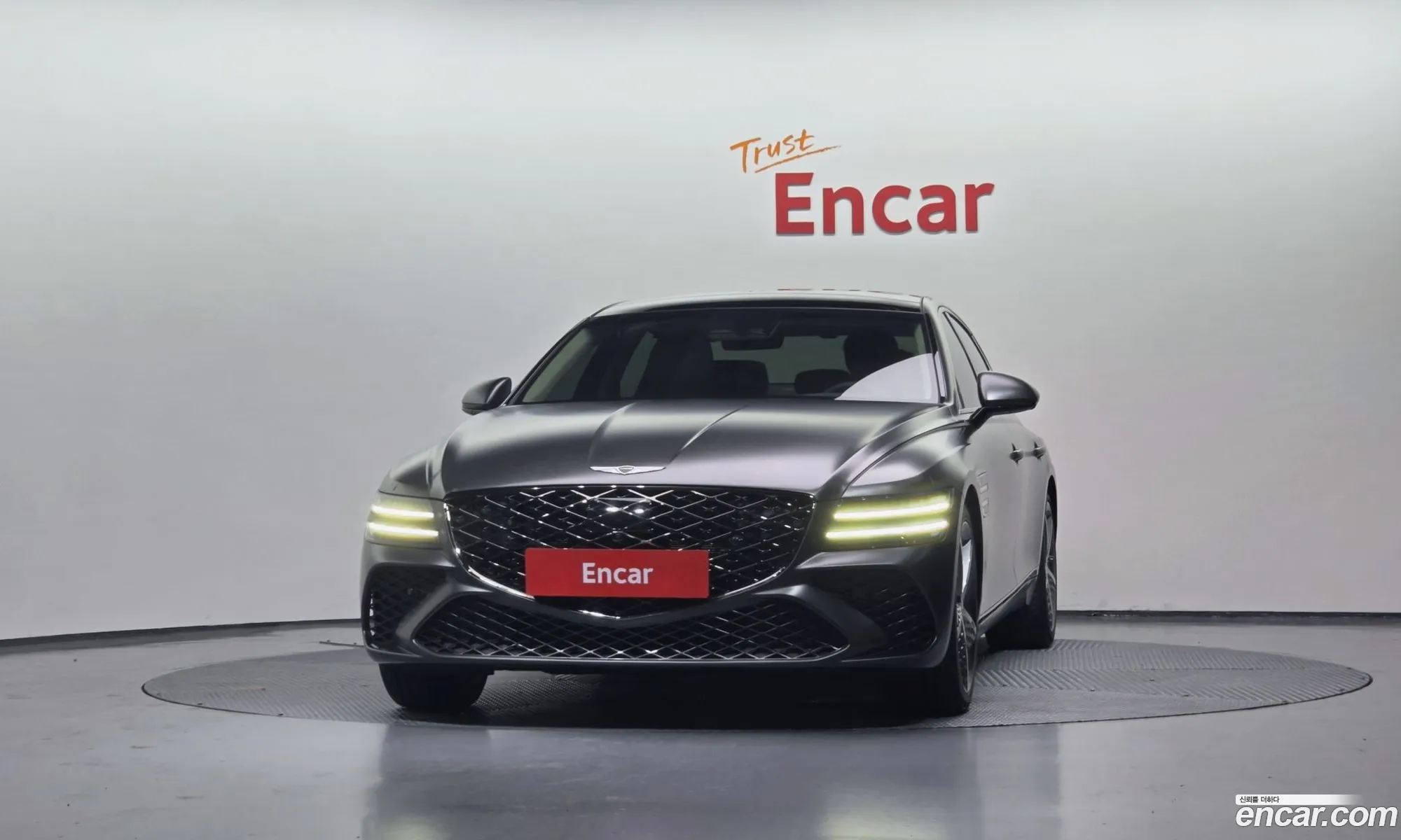 Genesis G80 2024 KMTGF41DDSU239001 — 8