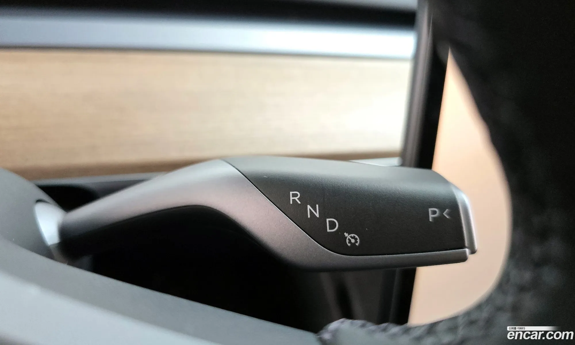 Tesla Model Y 2024 LRWYGCFS2RC416259 — 11