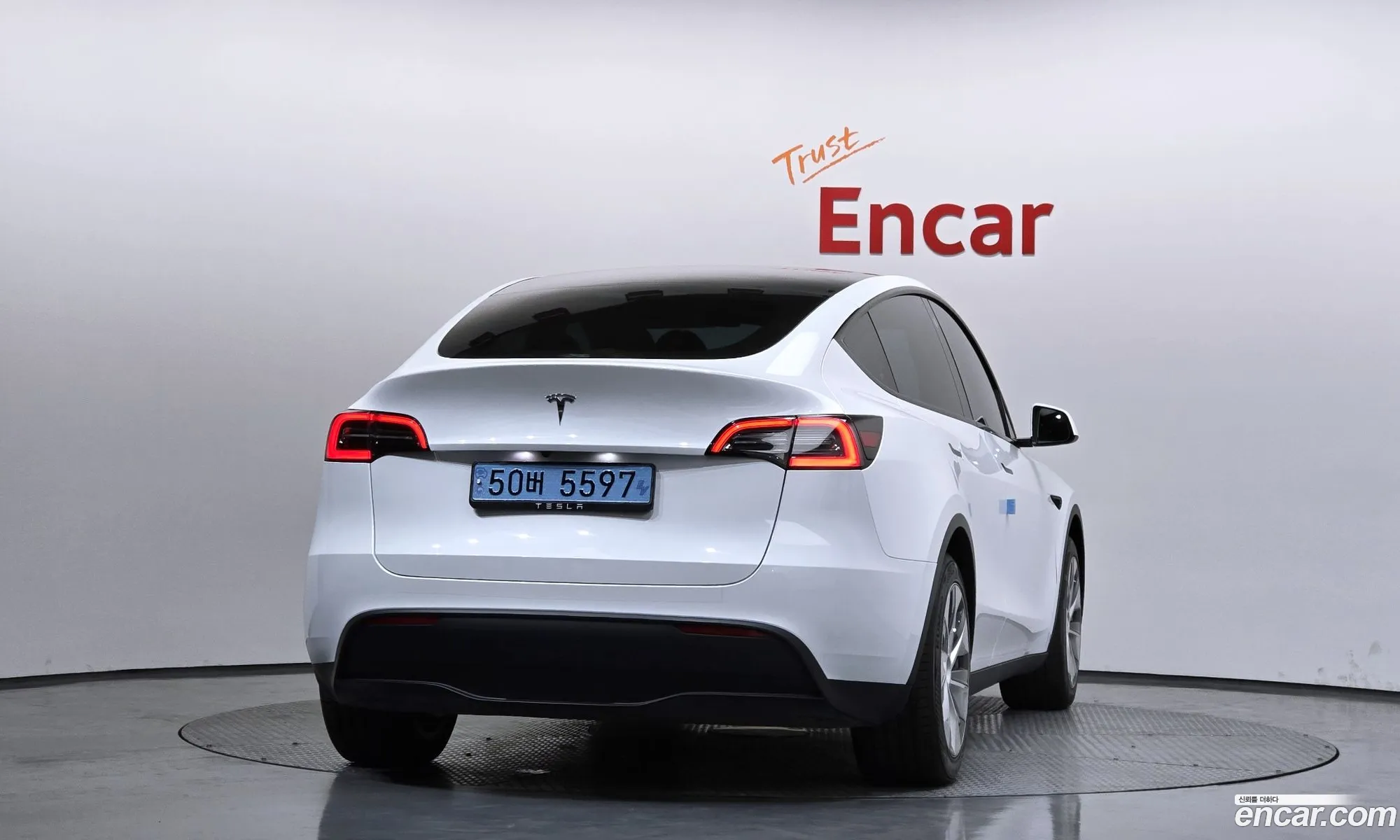 Tesla Model Y 2024 LRWYGCFS2RC416259 — 6