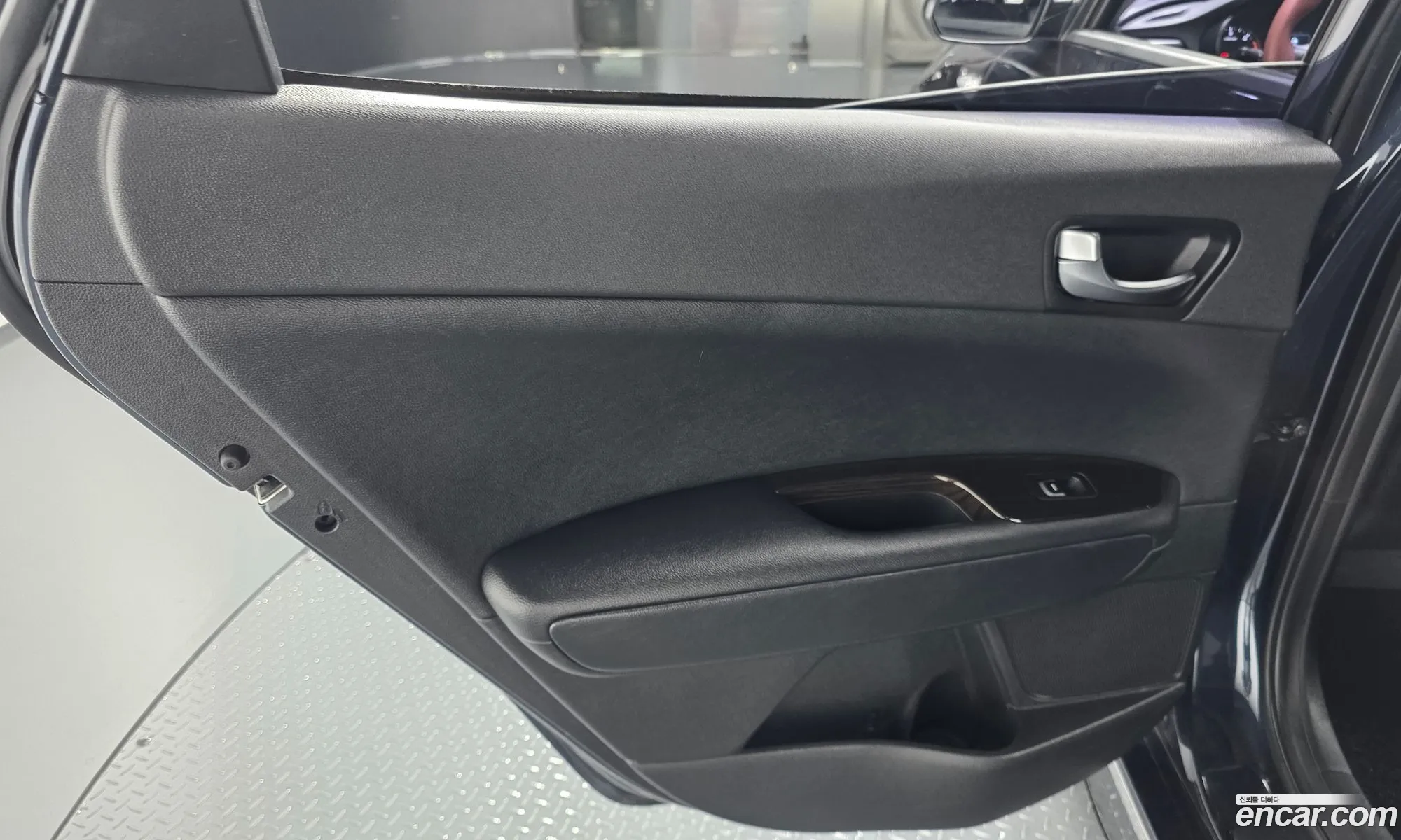 Kia K5 2015 KNAGT415GGA030858 — 25