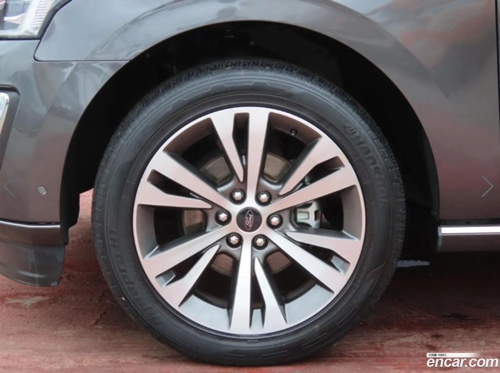 Ford Expedition 2021 — 16