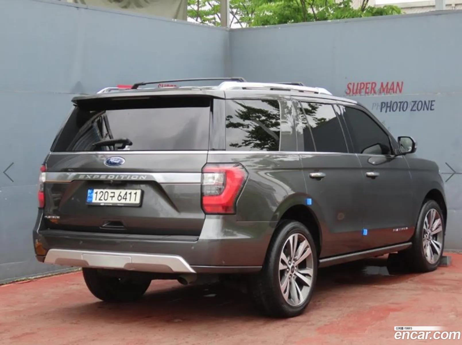 Ford Expedition 2021 — 12