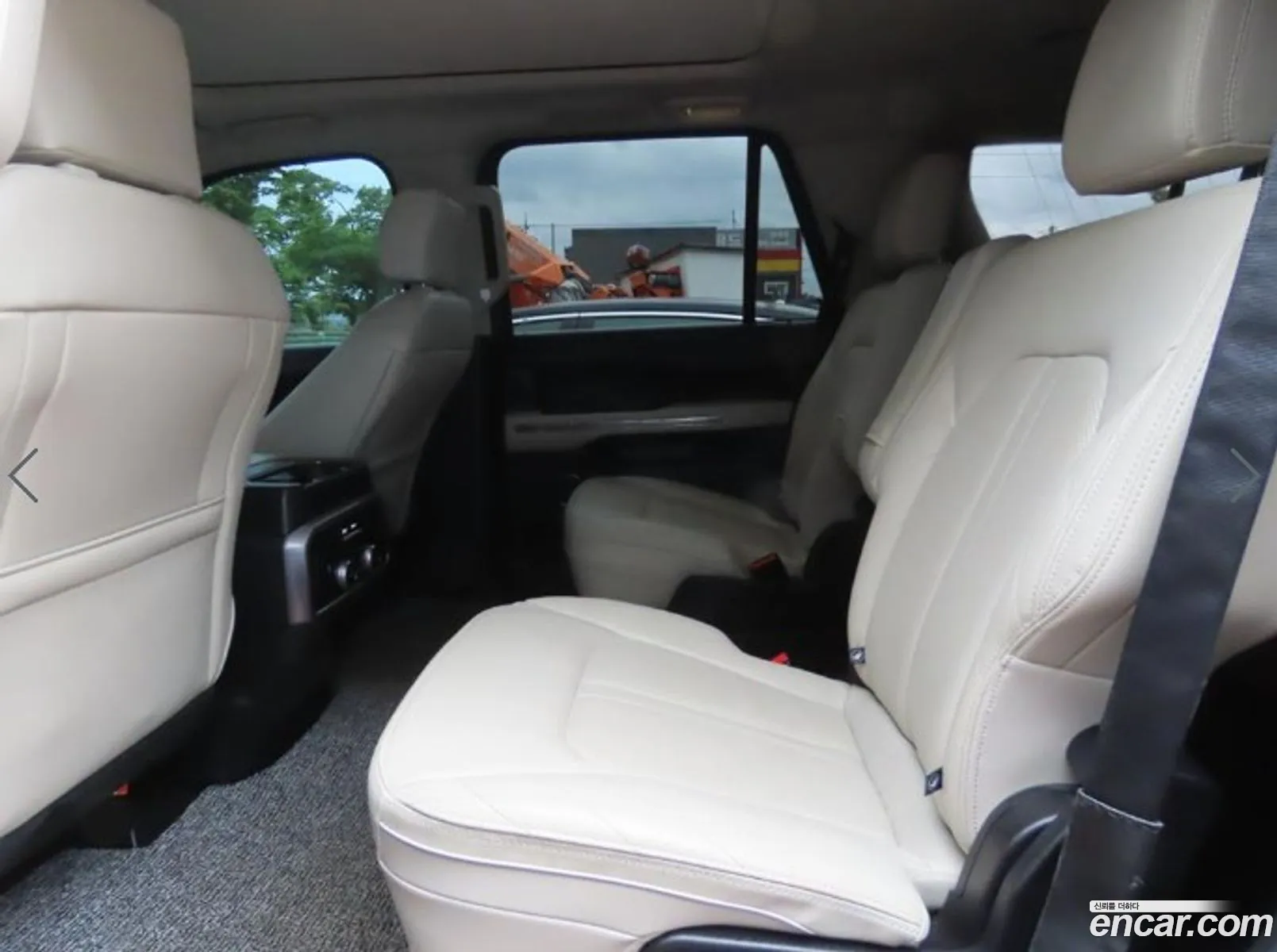 Ford Expedition