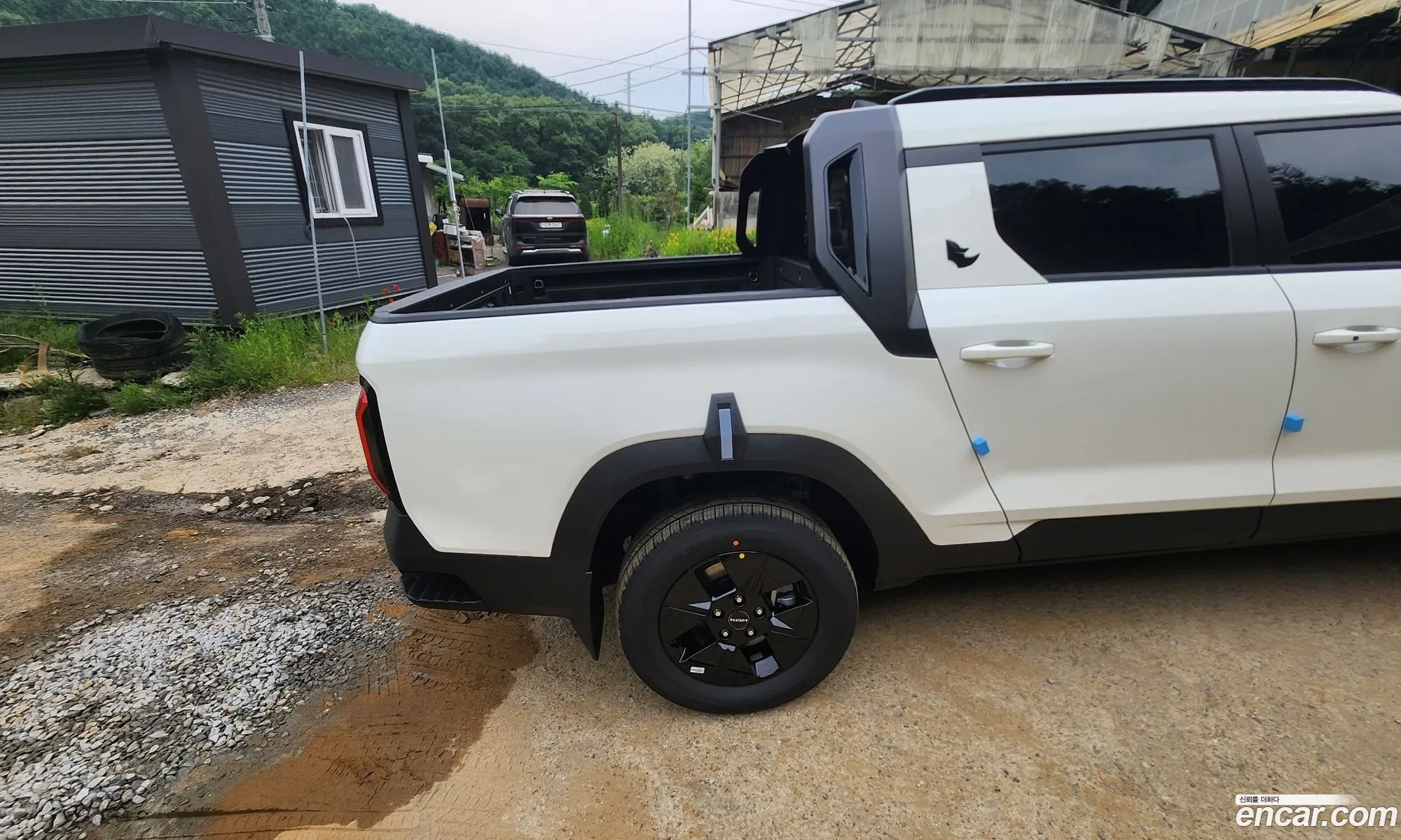 KG Mobility (SsangYong) Musso EV 2026 — 3
