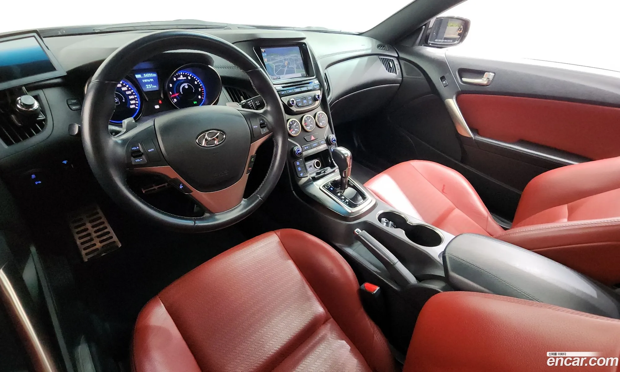 Hyundai Genesis Coupe 2012 KMHHW61JBDU092601 — 31