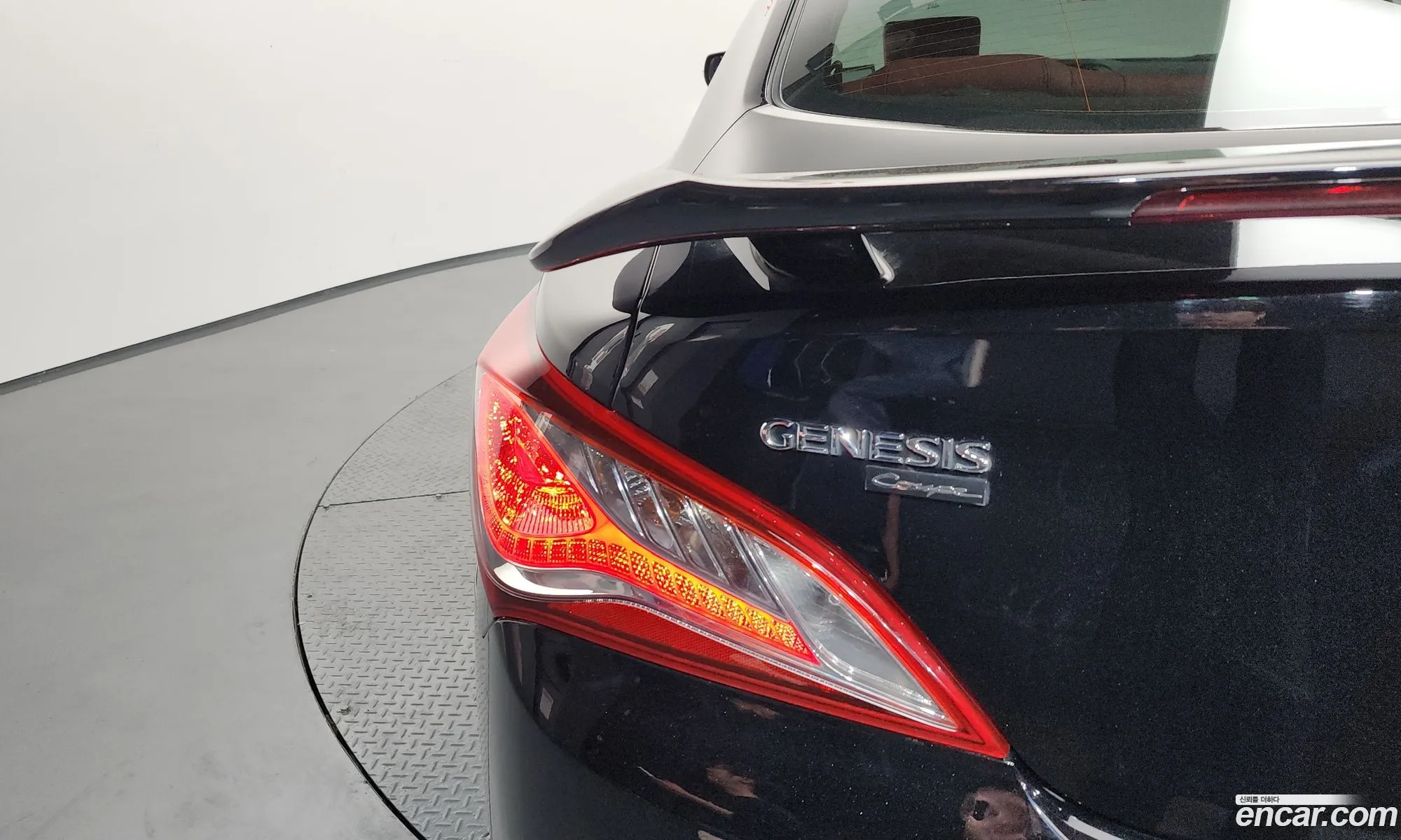 Hyundai Genesis Coupe 2012 KMHHW61JBDU092601 — 21
