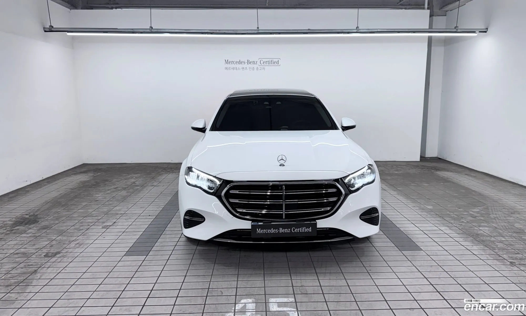 Mercedes-Benz E-Class W214 2024 — 18