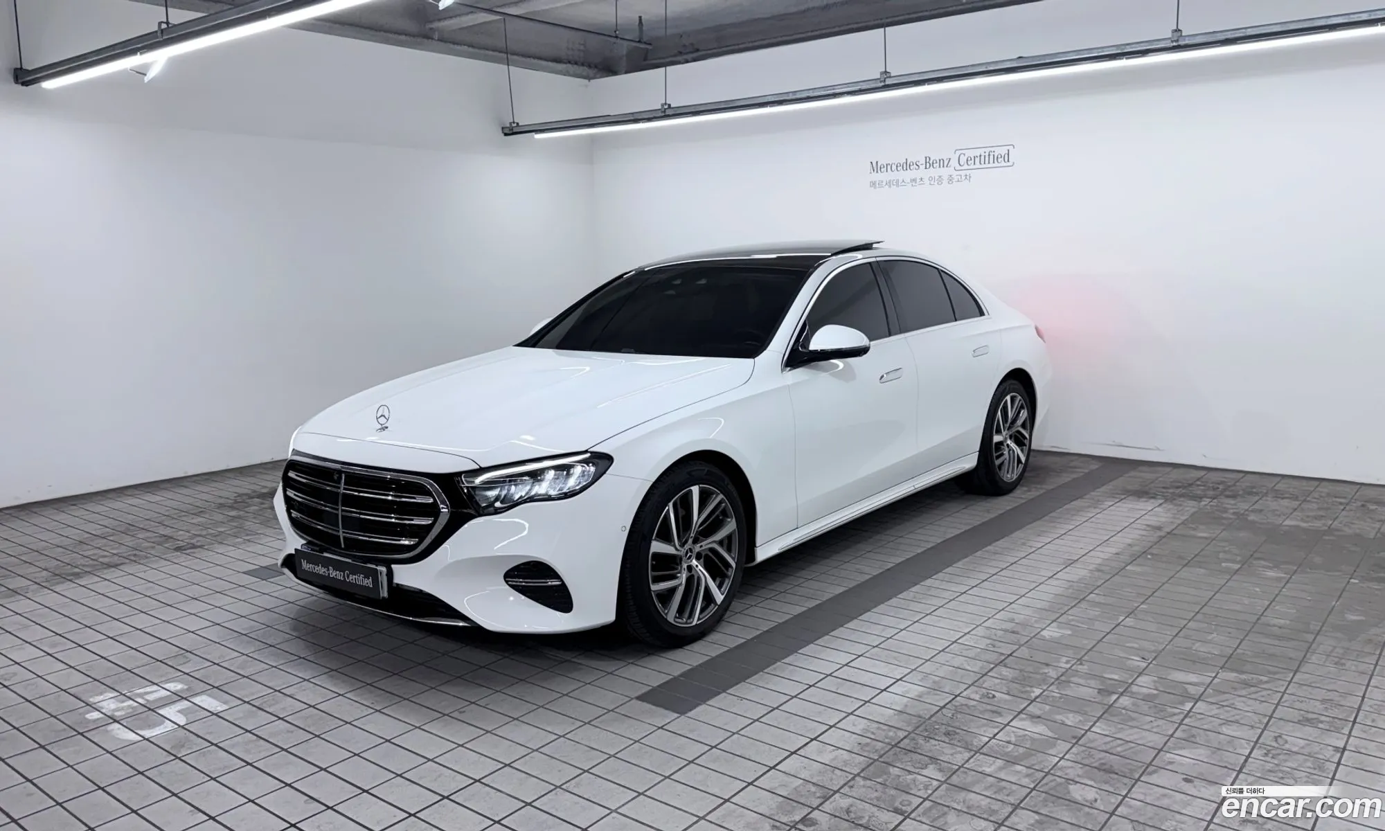 Mercedes-Benz E-Class W214 2024 — 15