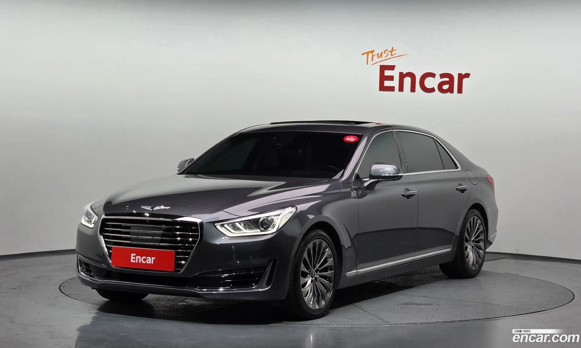 Genesis EQ900 2016 — 8