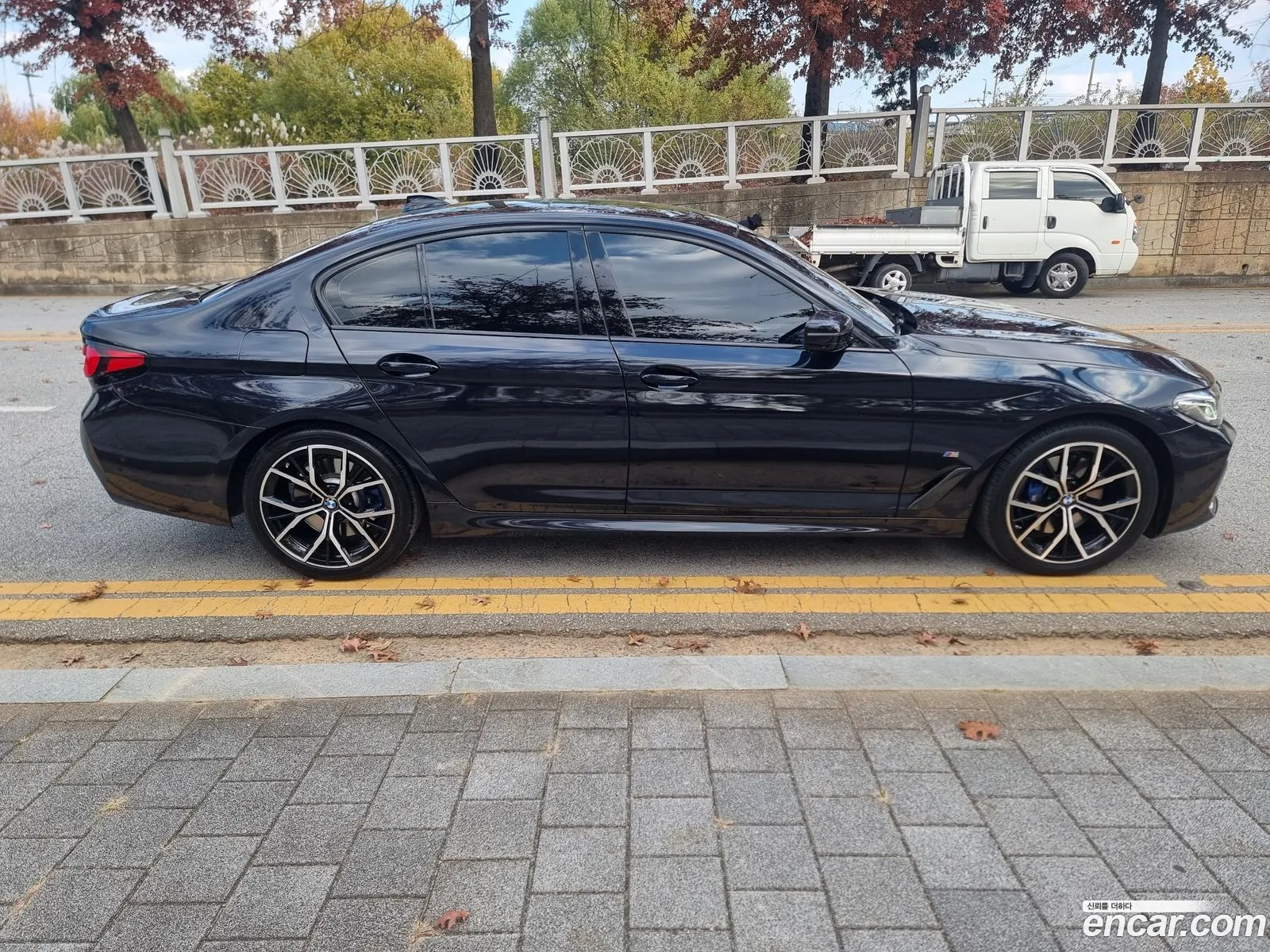 BMW 5 Series 2023 — 7