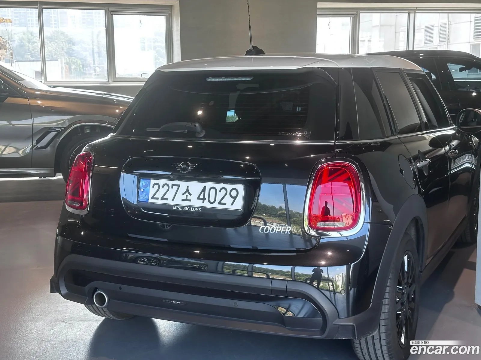 Mini Cooper 2024 — 11