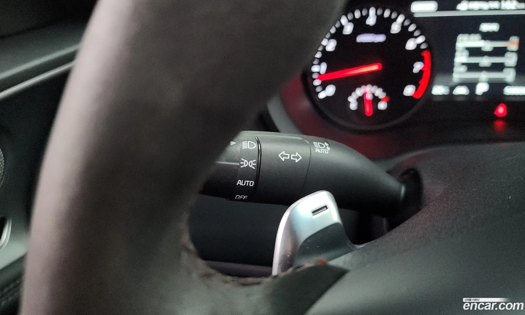 Kia Stinger 2019 KNAE751CDKS065802 — 2