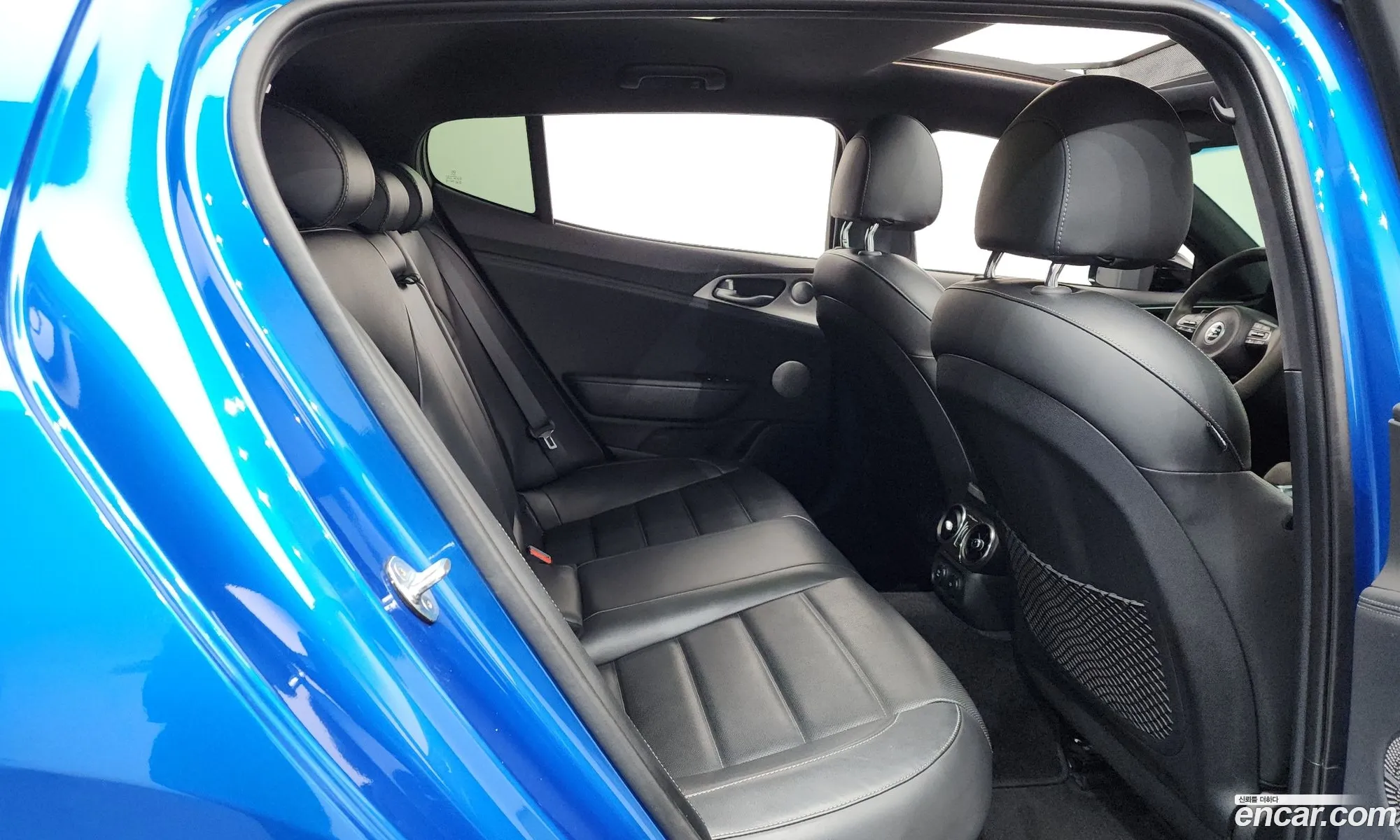 Kia Stinger 2019 KNAE751CDKS065802 — 27