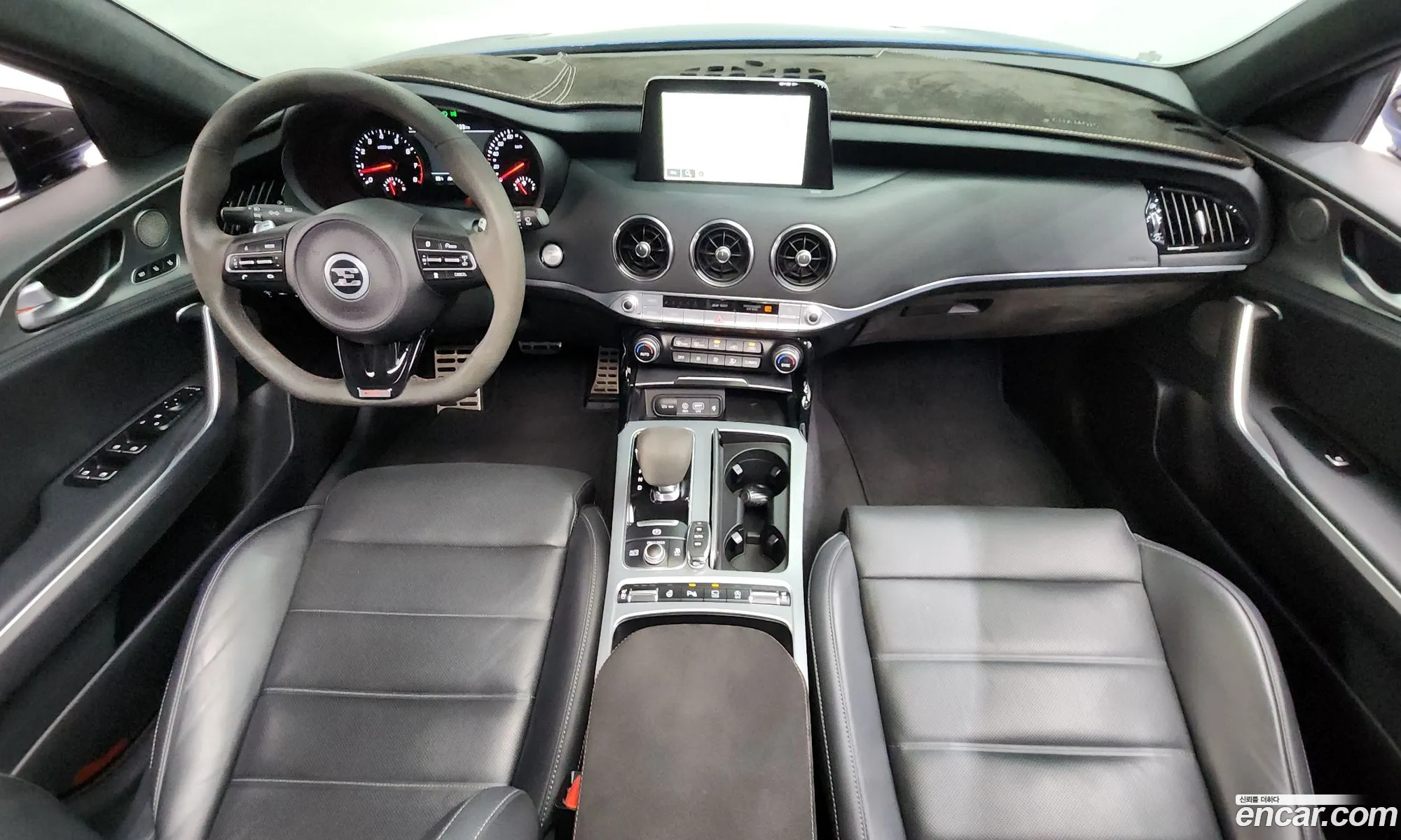 Kia Stinger 2019 KNAE751CDKS065802 — 34