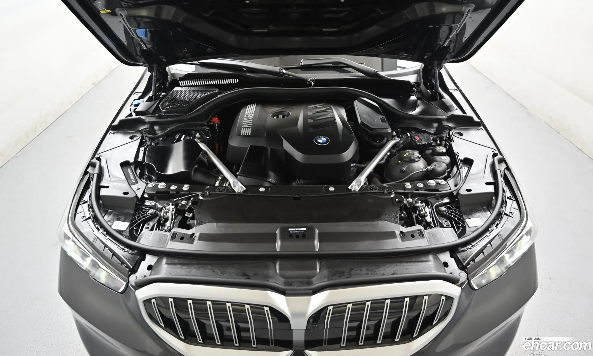 BMW 5 Series 2025 — 10