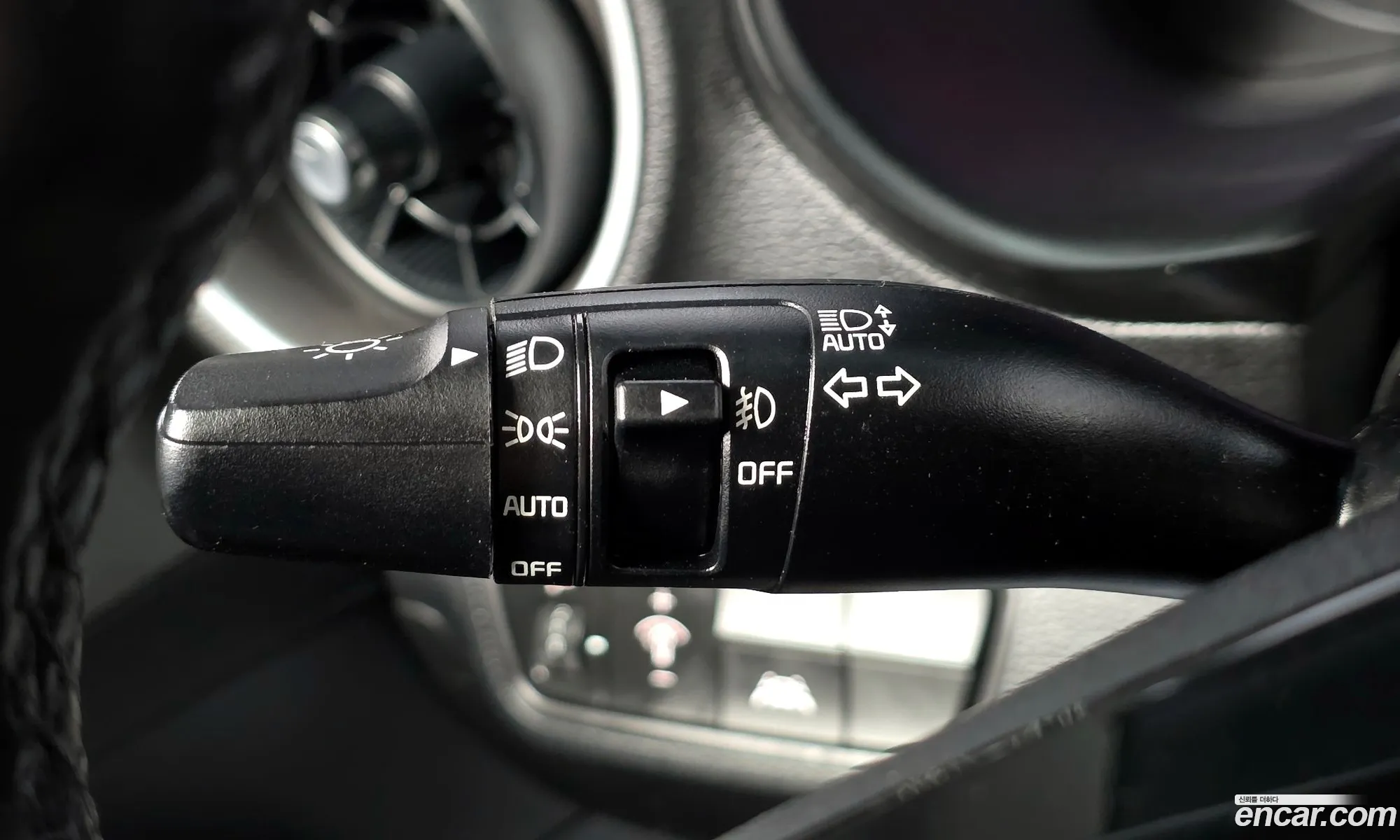 Kia K3 2020 KNAF241BEMA087933 — 14