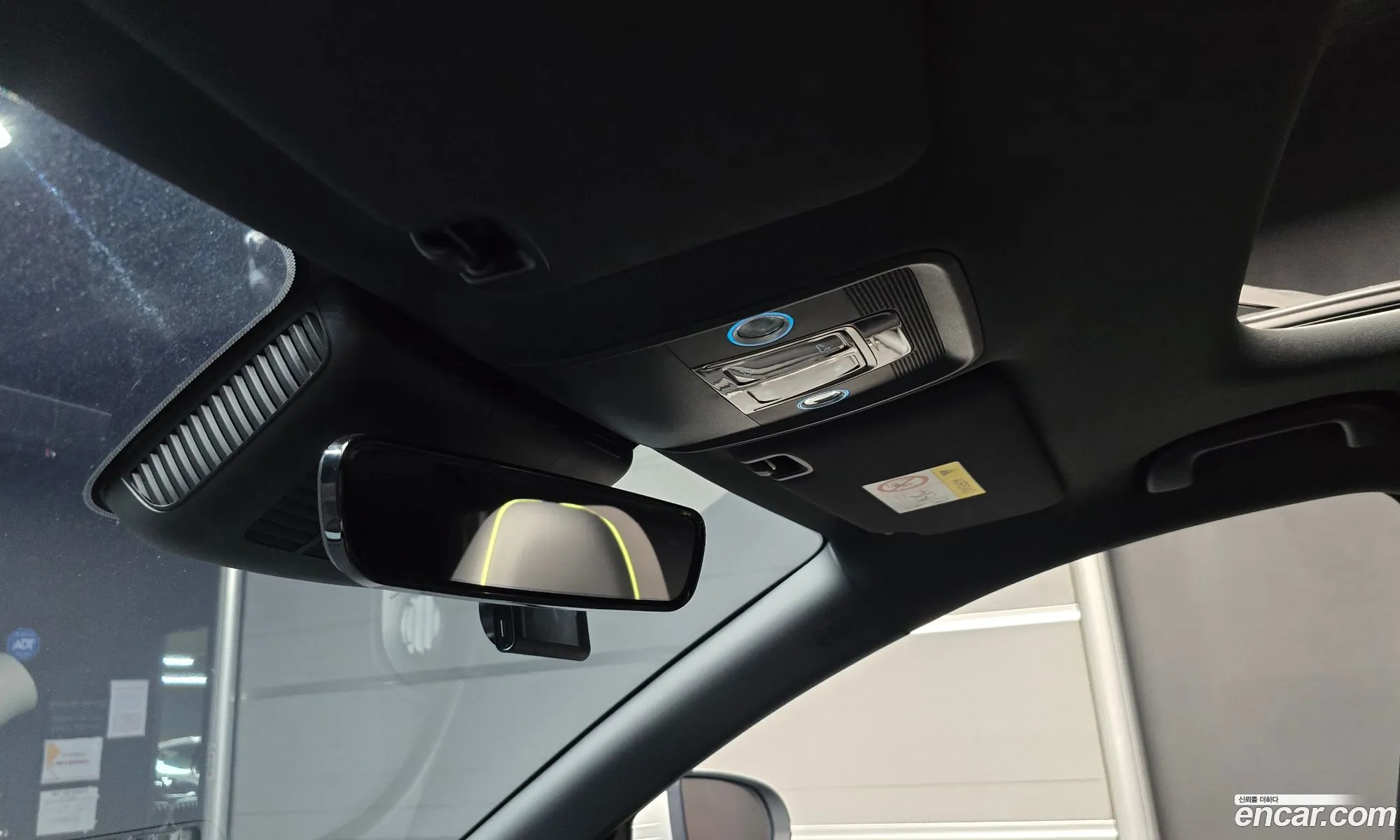 BYD Atto 3 2025 LGXCE4CB0S2019600 — 8