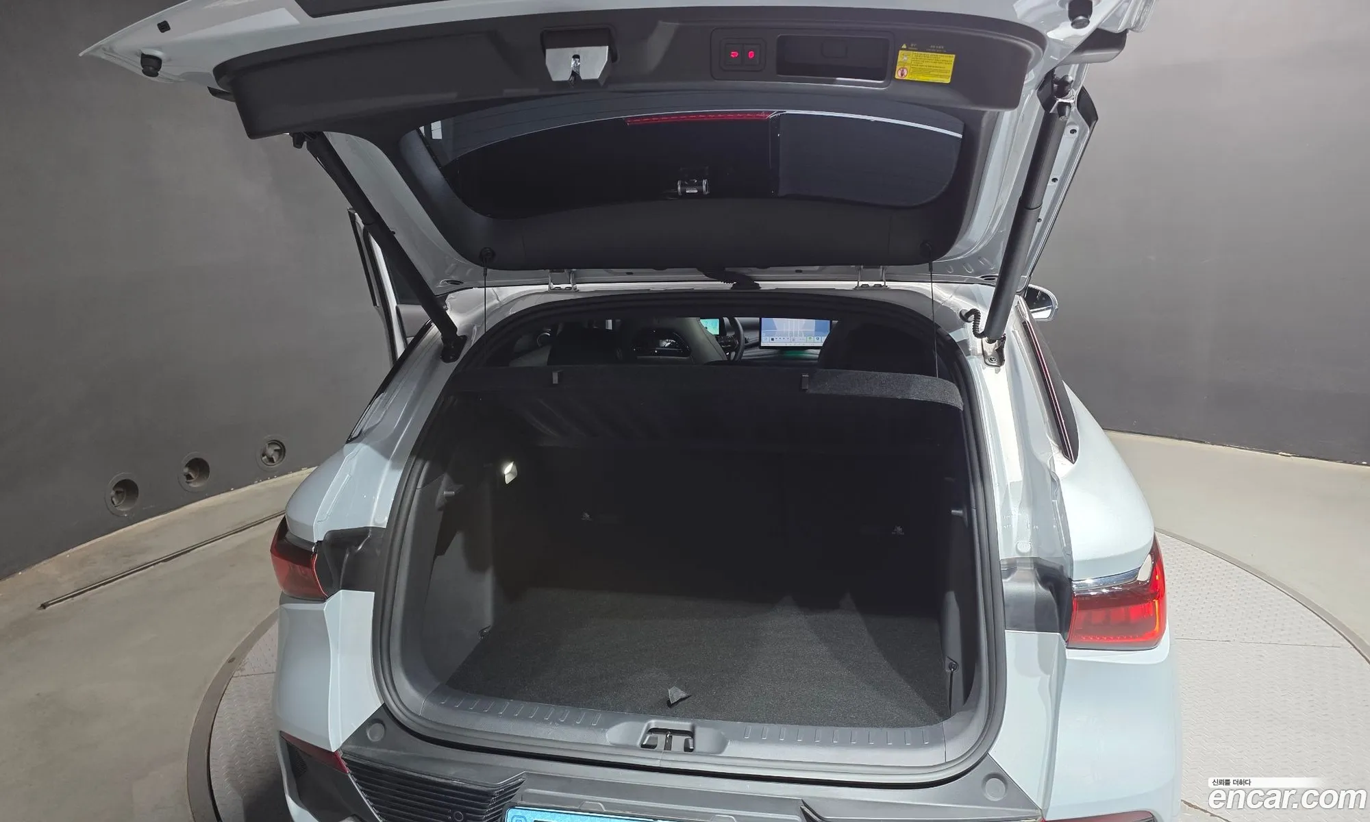 BYD Atto 3 2025 LGXCE4CB0S2019600 — 27