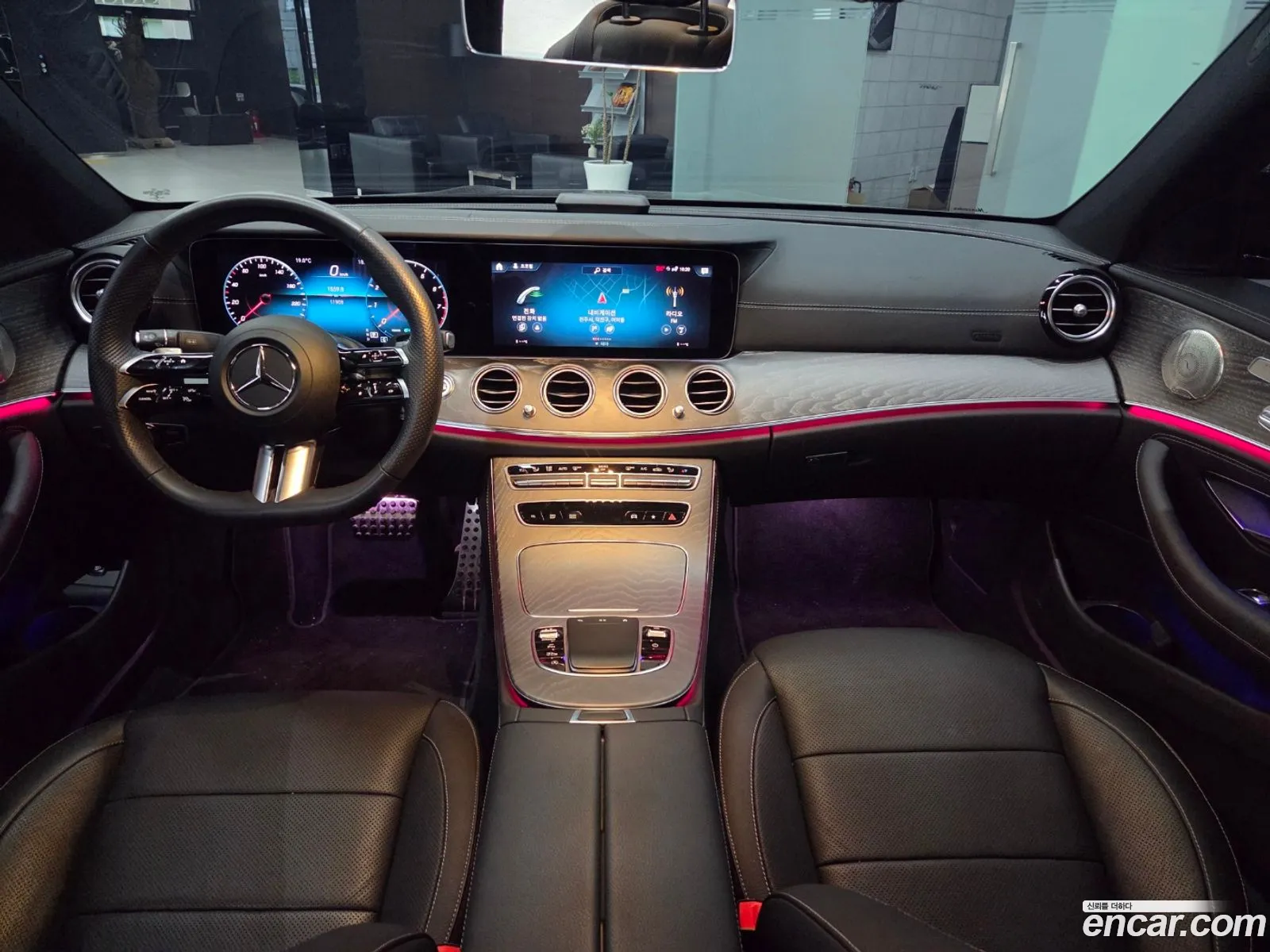 Mercedes-Benz E-Class W213 2023 — 11