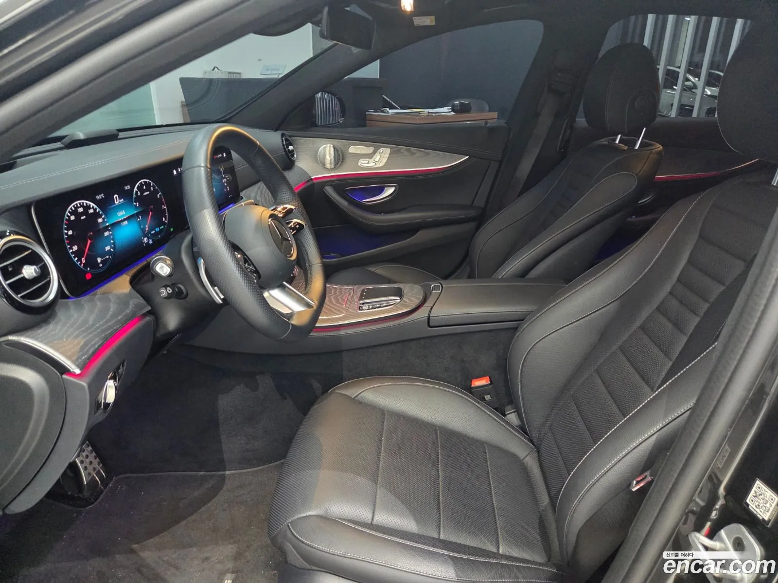 Mercedes-Benz E-Class W213 2023 — 14