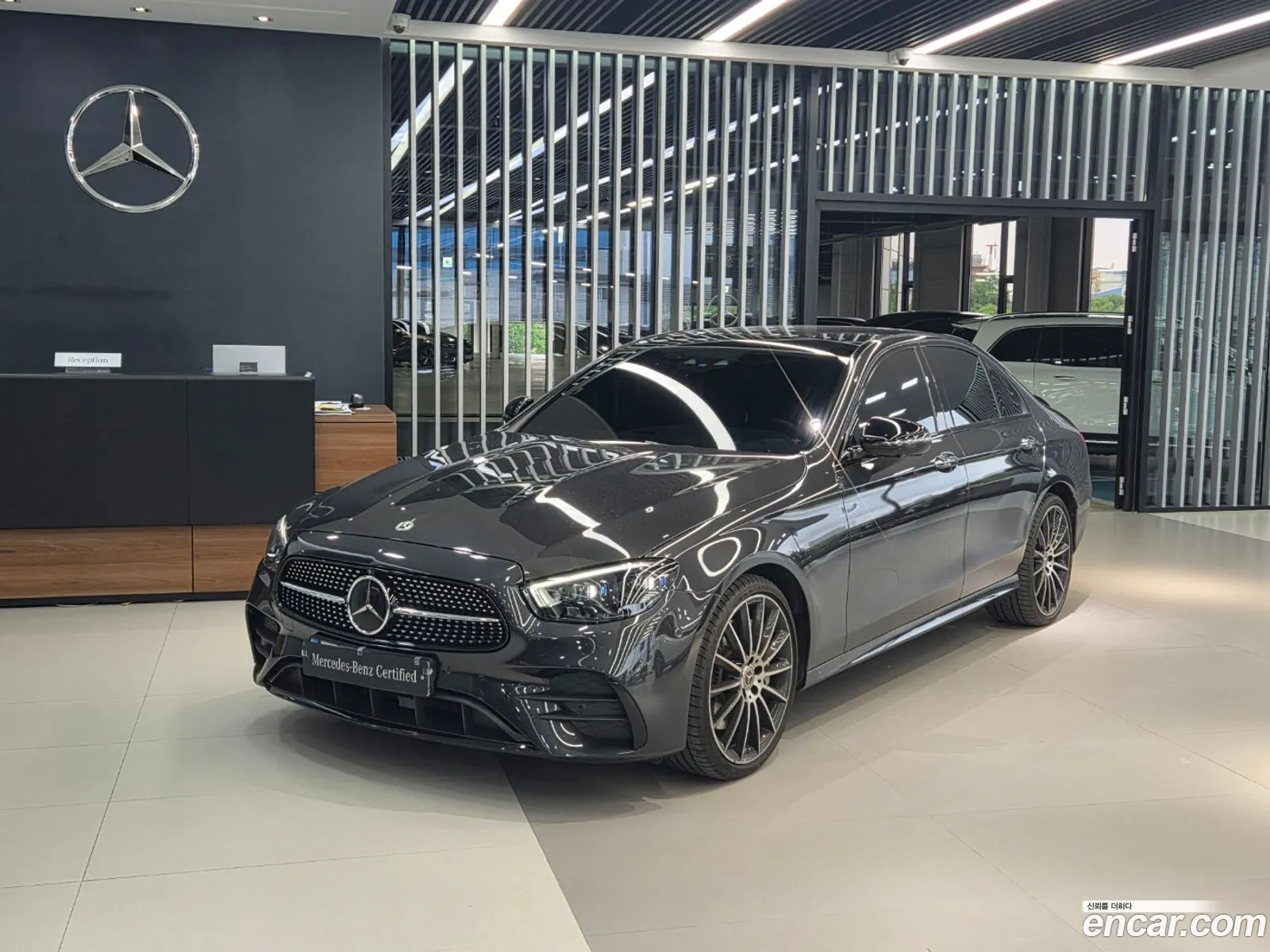 Mercedes-Benz E-Class W213 2023 — 15