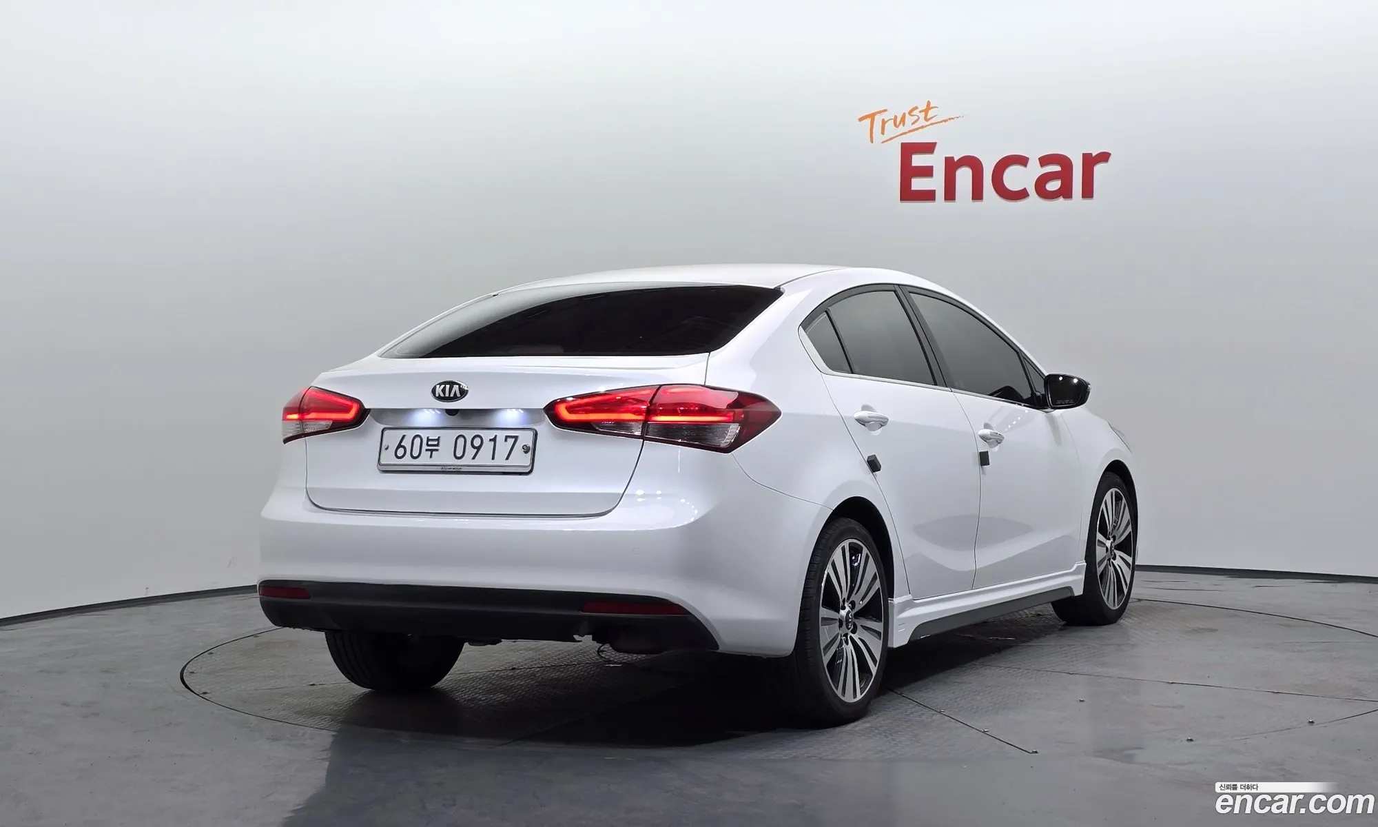 Kia K3 2016 — 5
