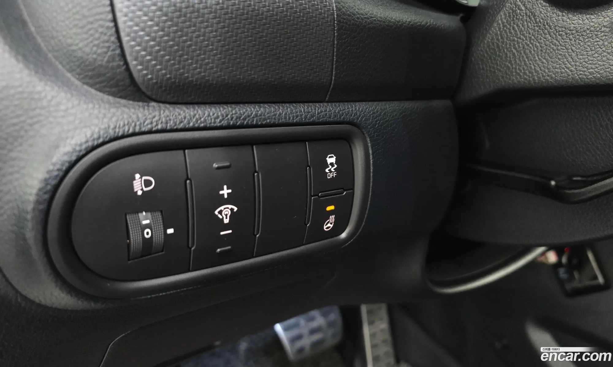Kia K3 2016 — 6
