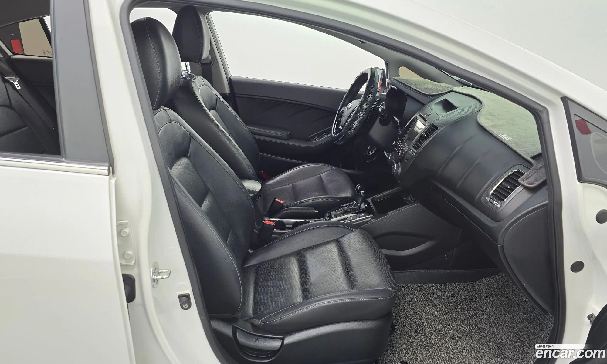 Kia K3 2016 — 4