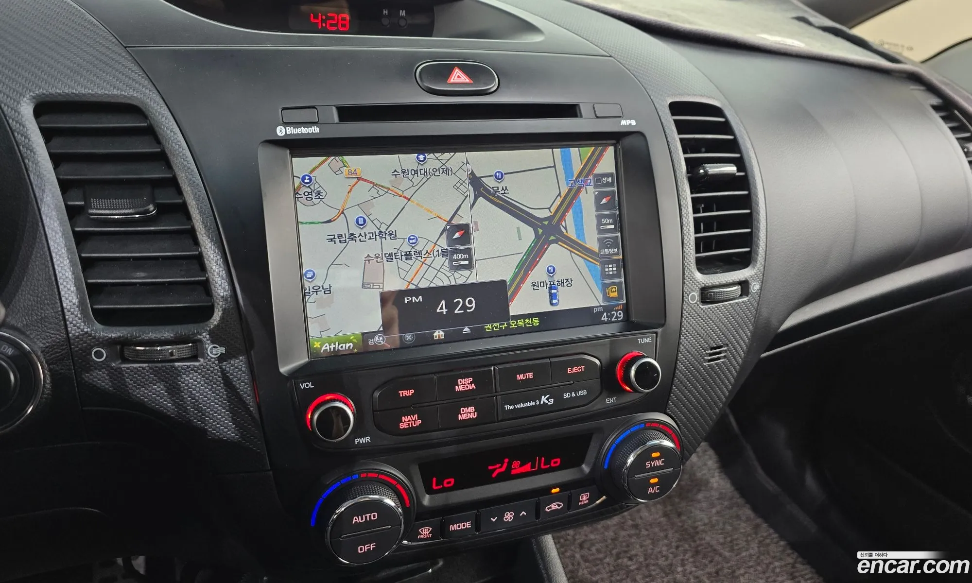 Kia K3 2016 — 13