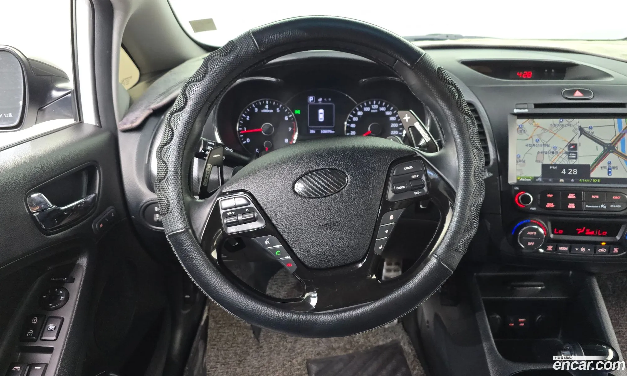 Kia K3 2016 — 26