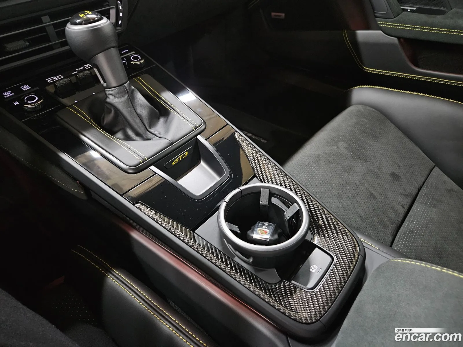 Porsche 911 2022 — 11