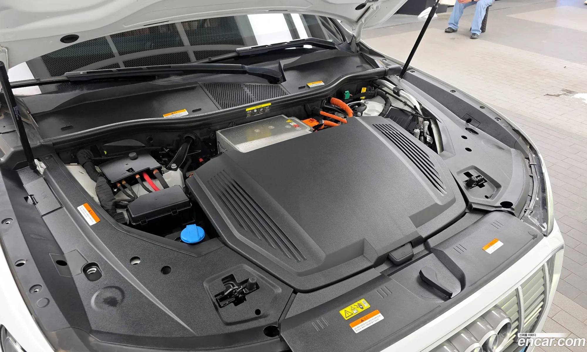 Audi e-tron 2021 WAUZZZGE8NB003272 — 18