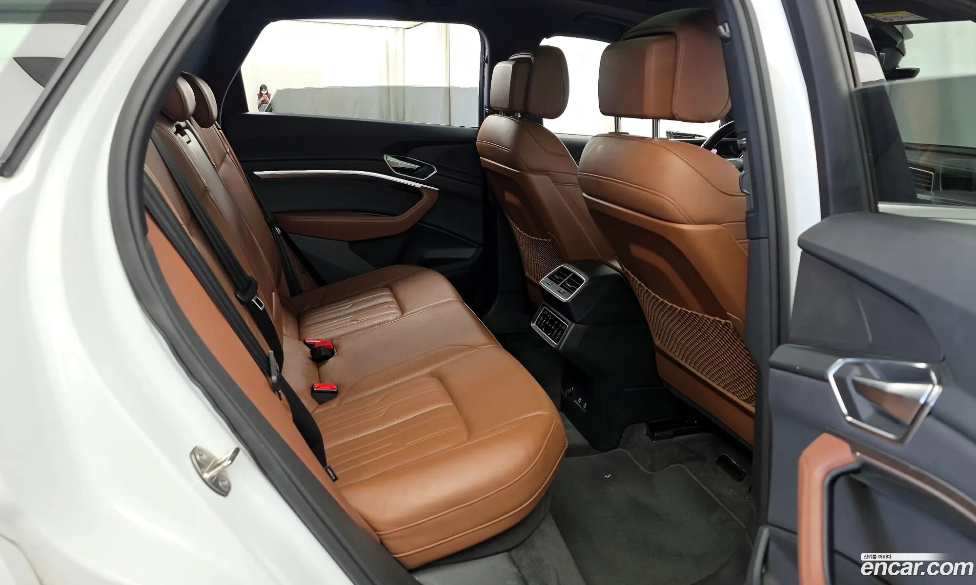 Audi e-tron 2021 WAUZZZGE8NB003272 — 31