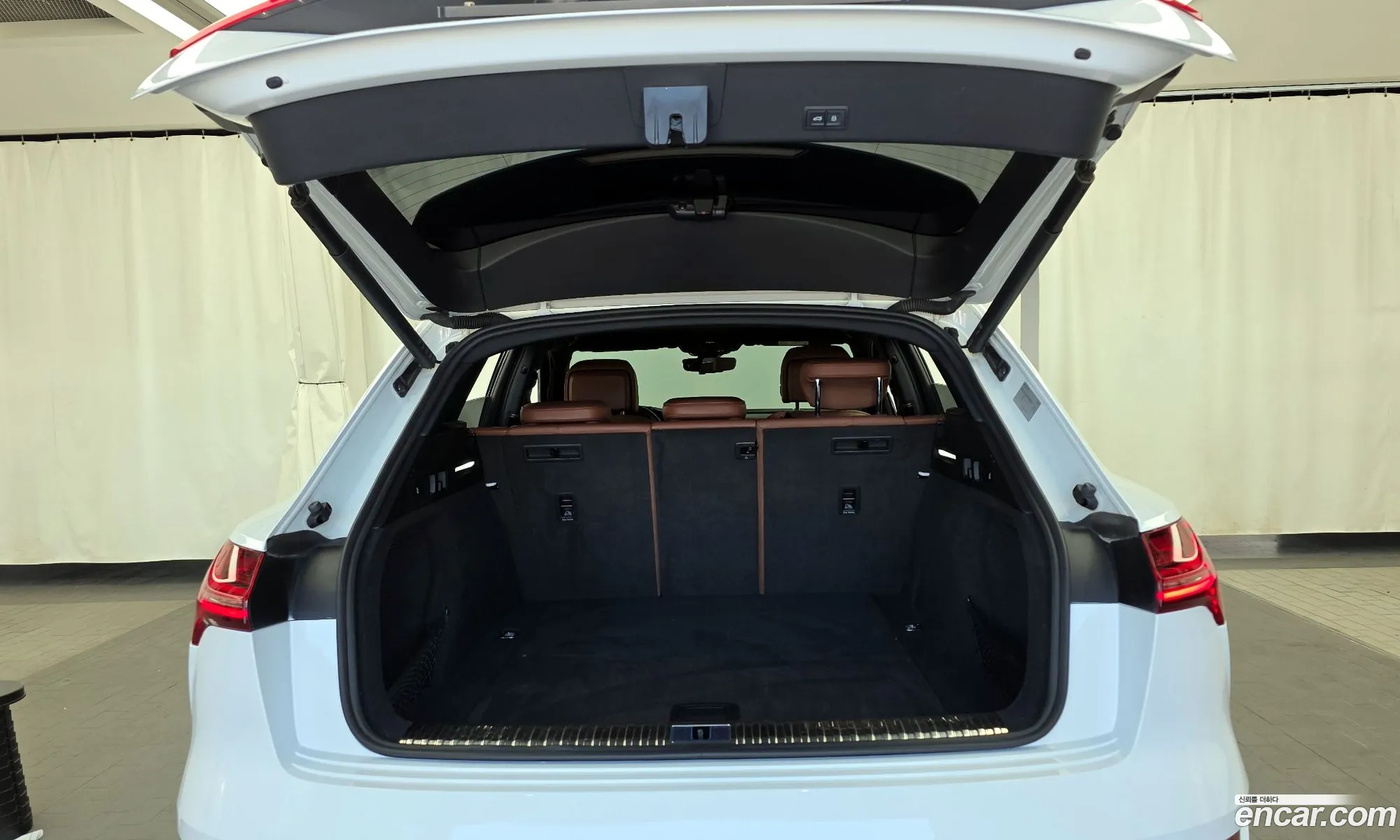 Audi e-tron 2021 WAUZZZGE8NB003272 — 14