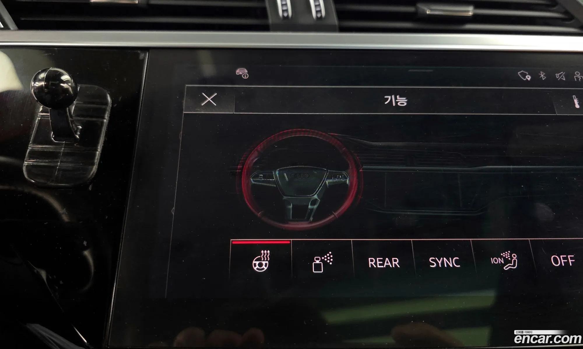 Audi e-tron 2021 WAUZZZGE8NB003272 — 4
