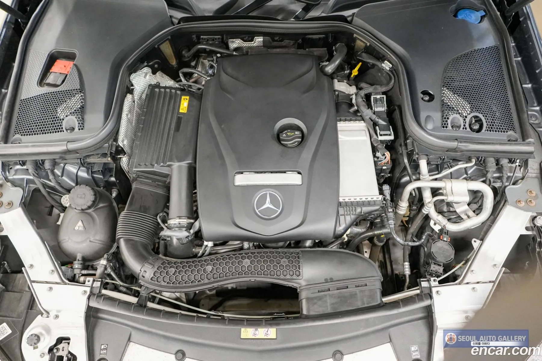 Mercedes-Benz E-Class W213 2020 — 14