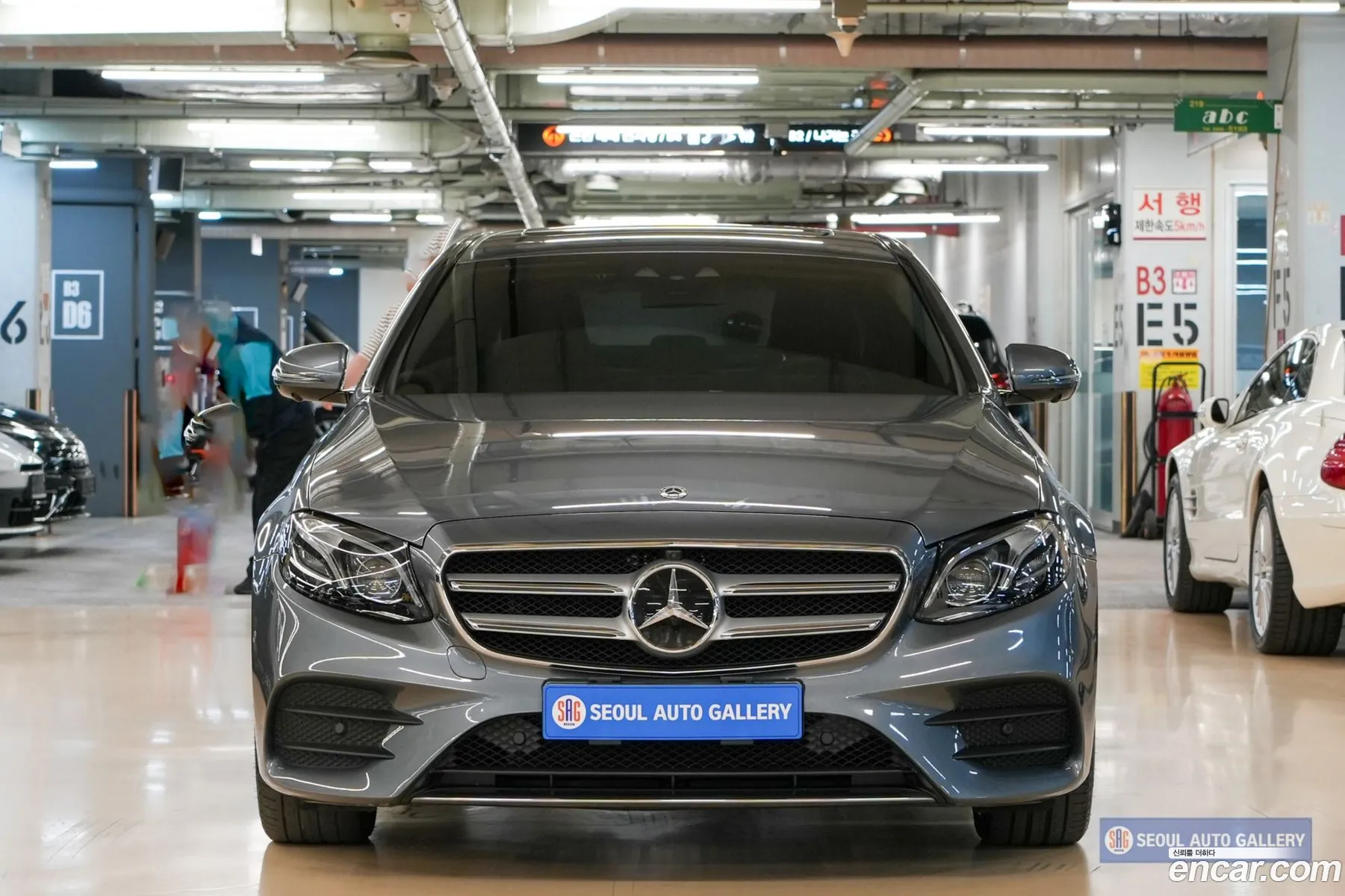 Mercedes-Benz E-Class W213 2020 — 19